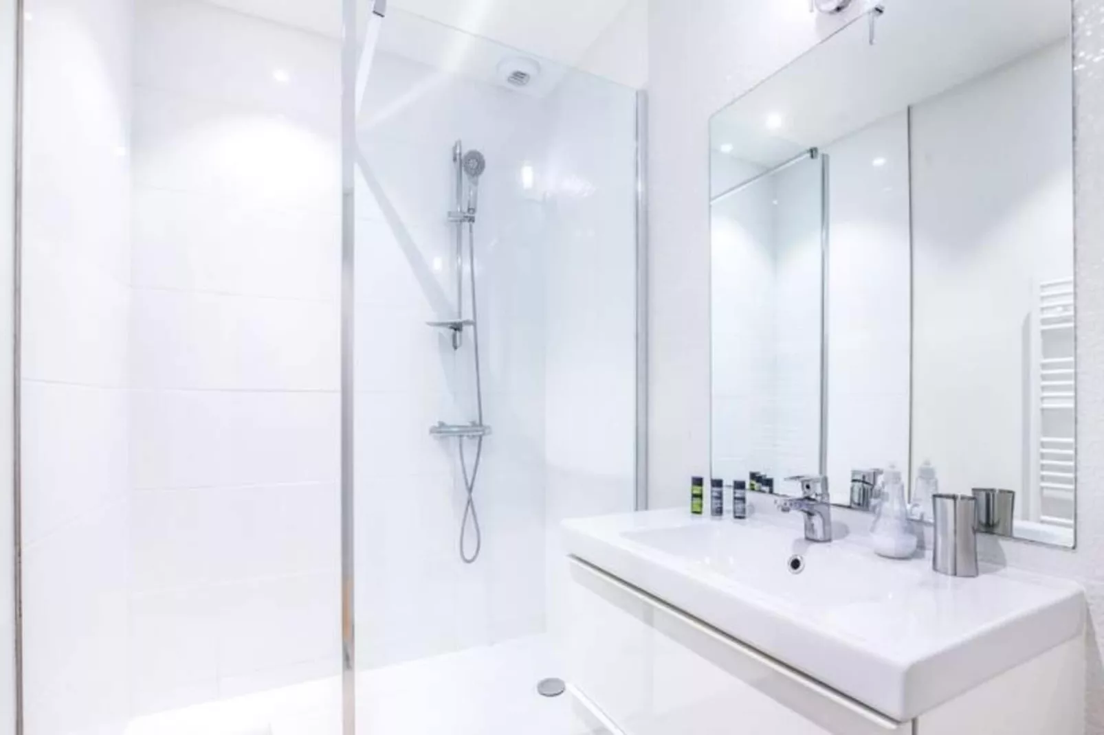 Magnifique Et Lumineux T3 De Charme Aux Quinconces Id&eacute;al Pour 4 Personnes-Sfeer