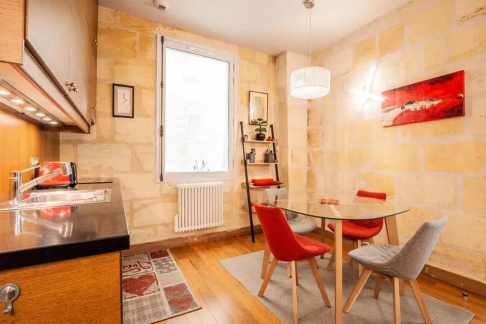 Superbe Appartement &agrave; La Belle Pierre Pour 4 Dans La Rue Des Antiquaires-Buitenkant zomer