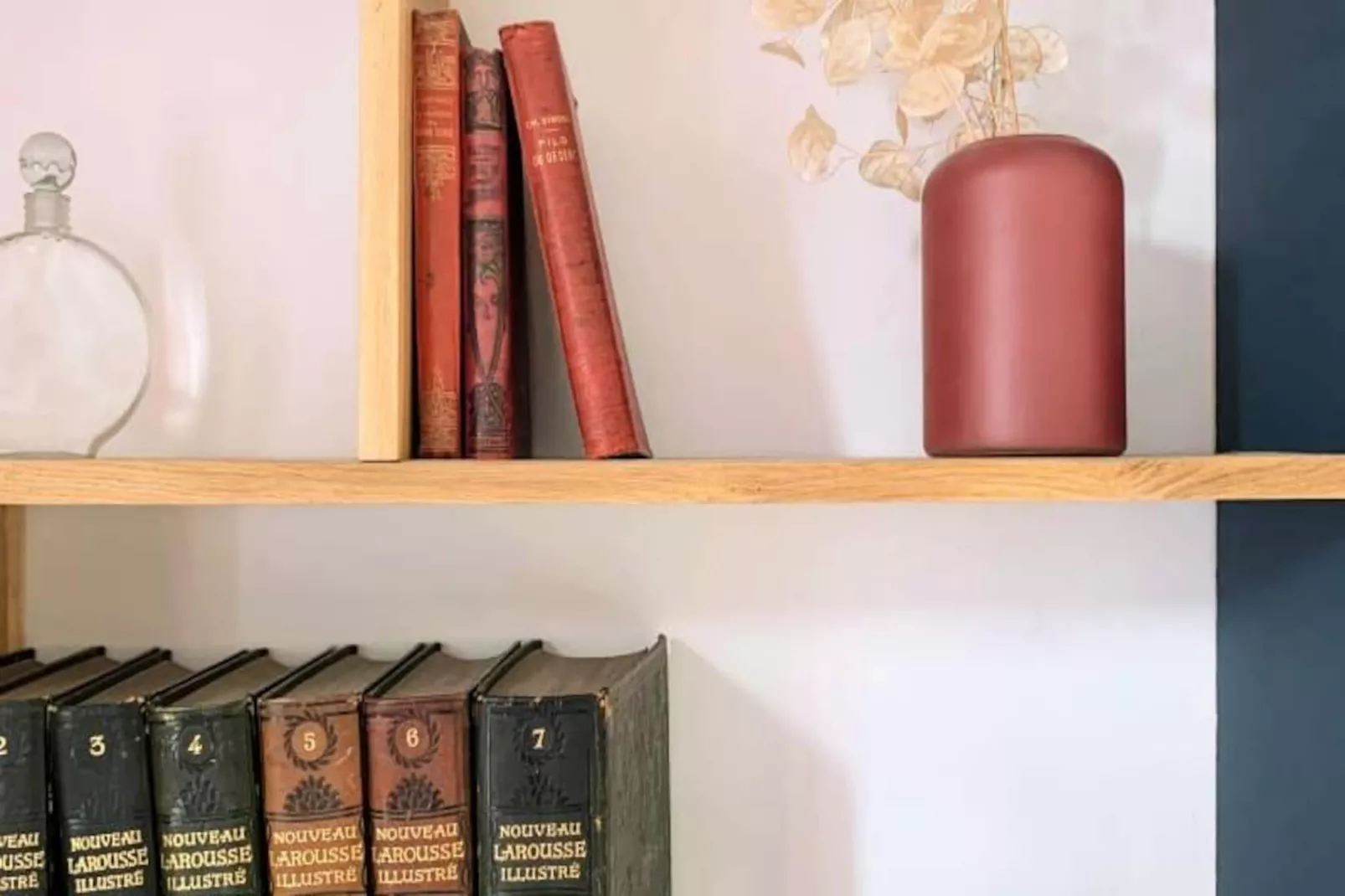 Home Chic Home - Les Suites De La Com&eacute;die - Suite1-Image-tags.