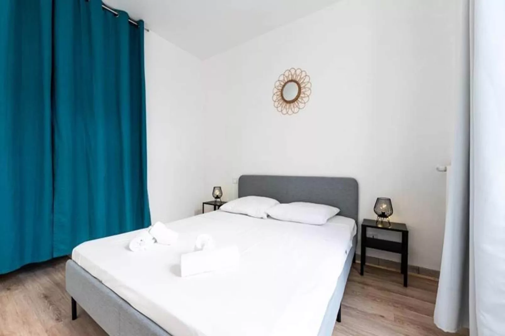 | La Gare Aux 400 Couverts 🚅 | Gare, Gem, Tramway-Slaapkamer