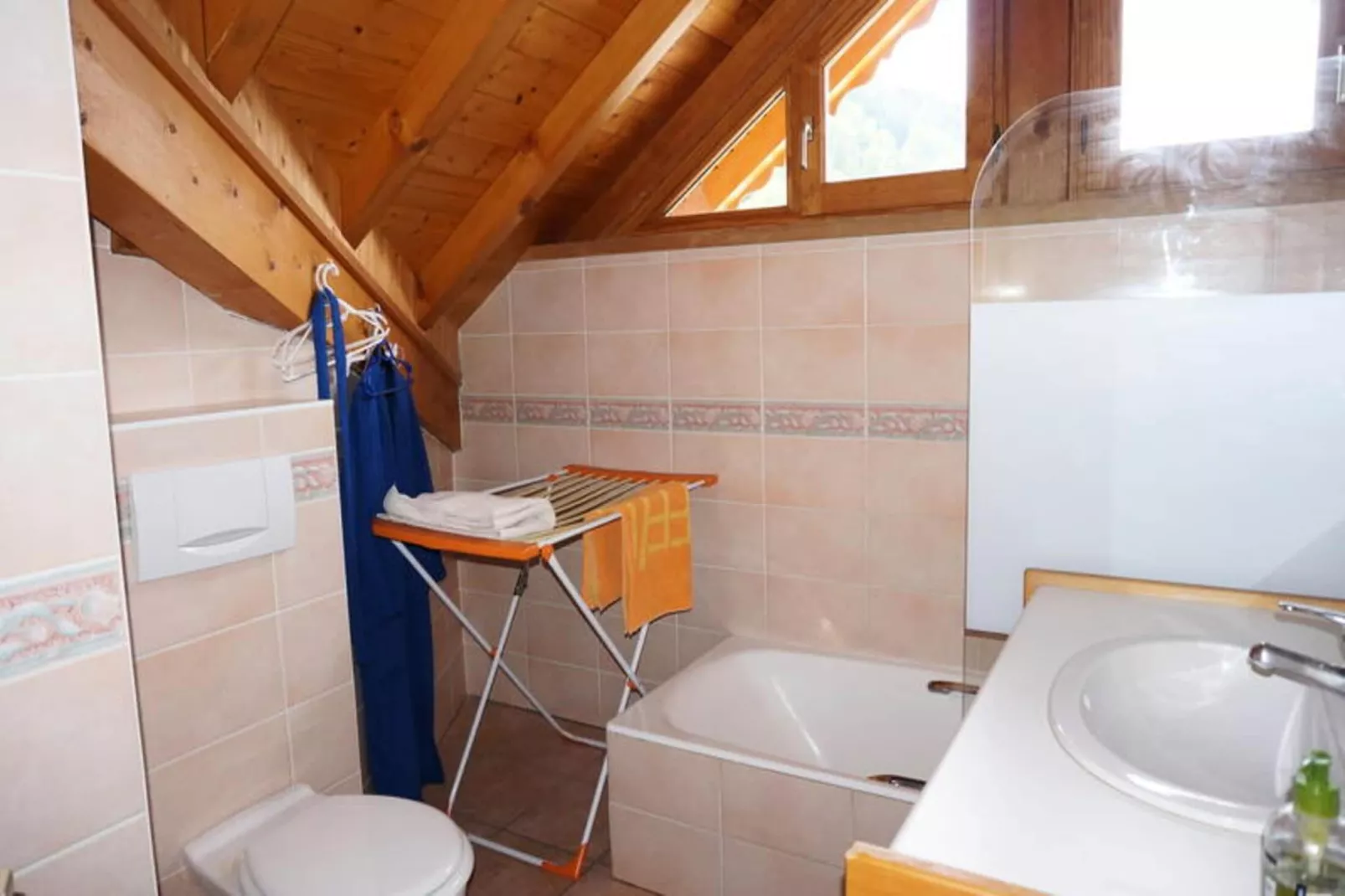 Chalet Avoreaz-Badkamer