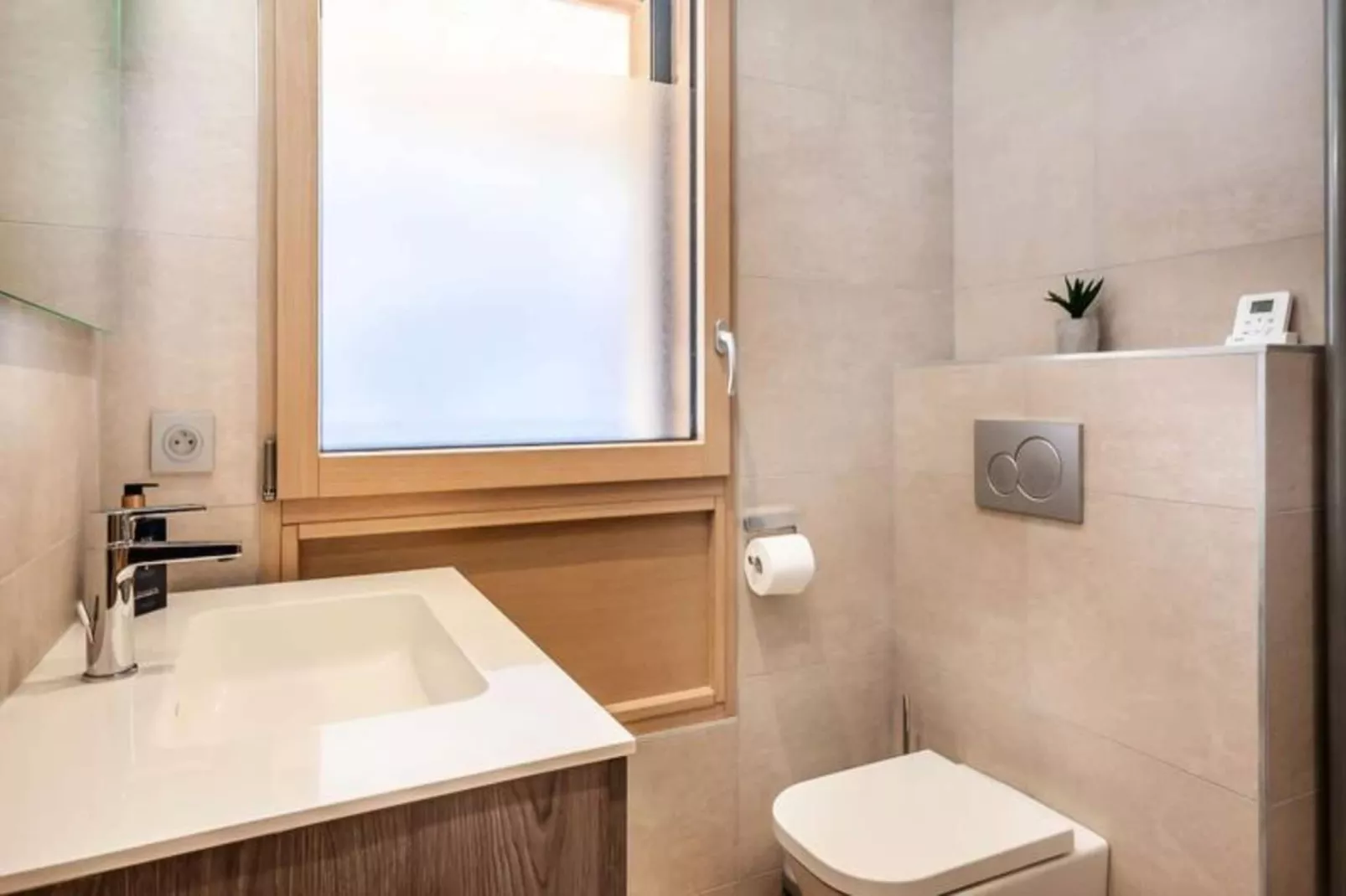 Résidence Les Portes Du Pleney-Badkamer