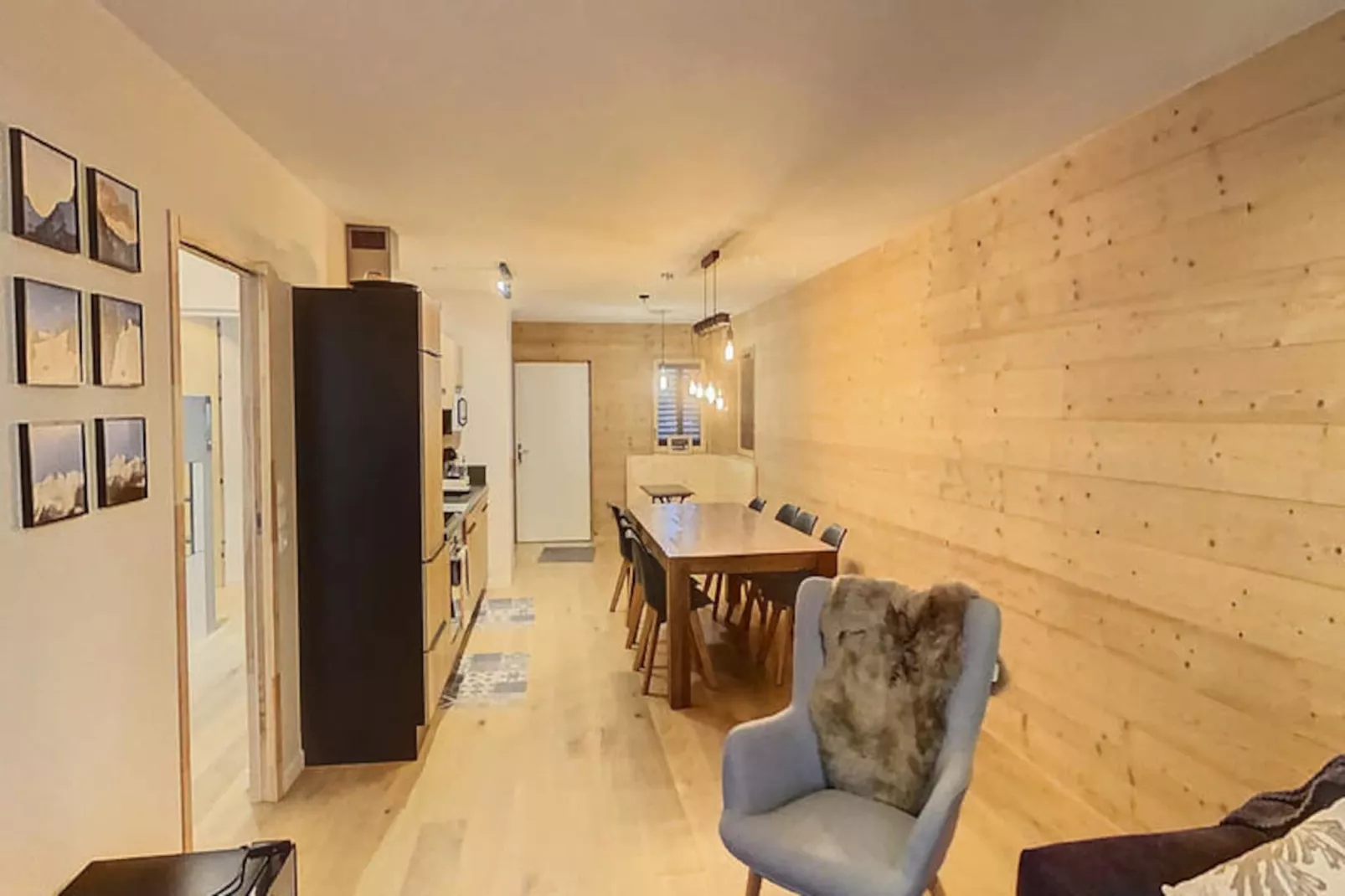 Appartements à Les Carroz-d'Arâches-Image-tags.