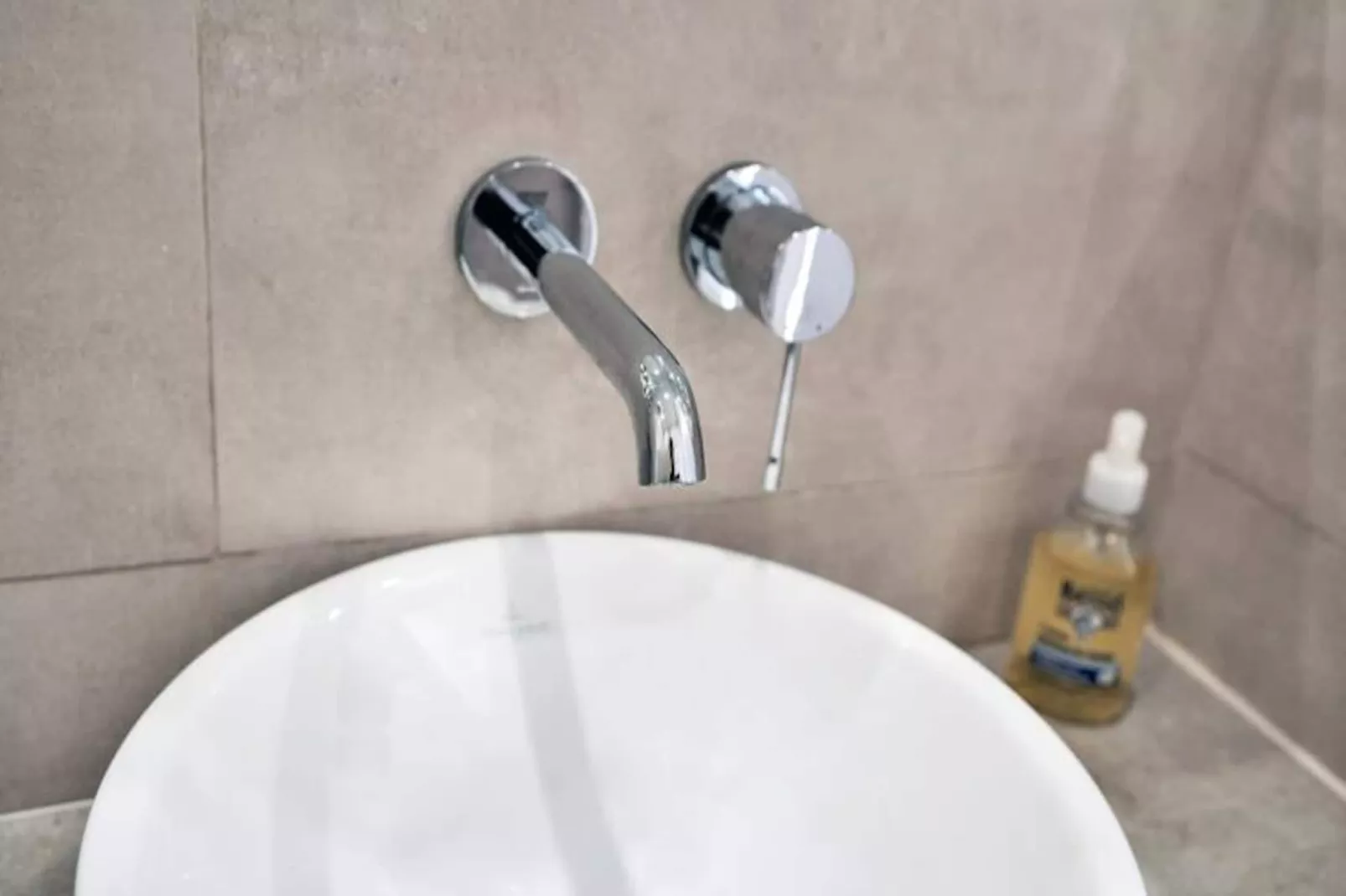 Appartement L&rsquo;hirondelle | Les Nids De La Diane-Image-tags.