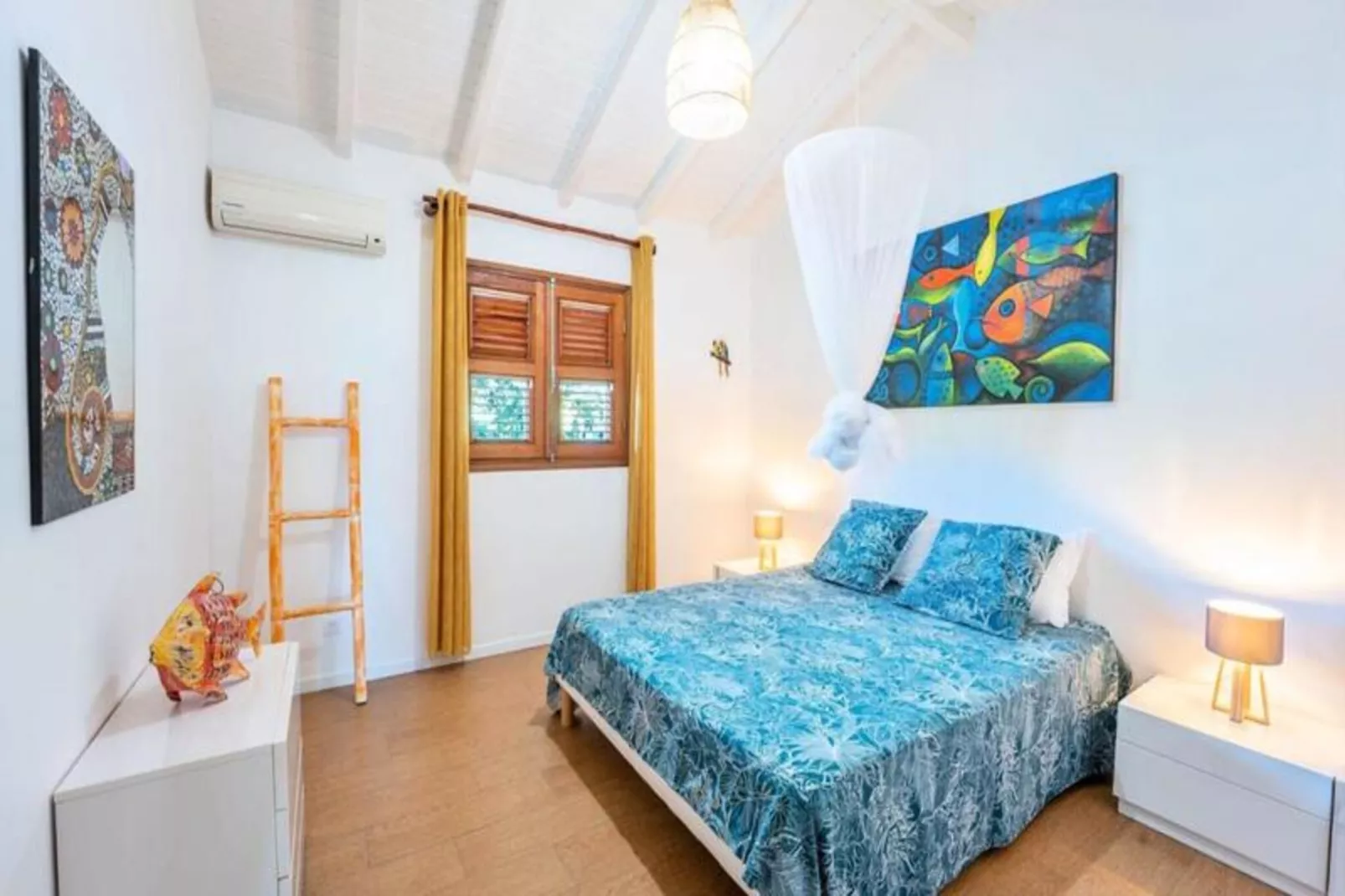 Villa Ma Vie La-Image-tags.