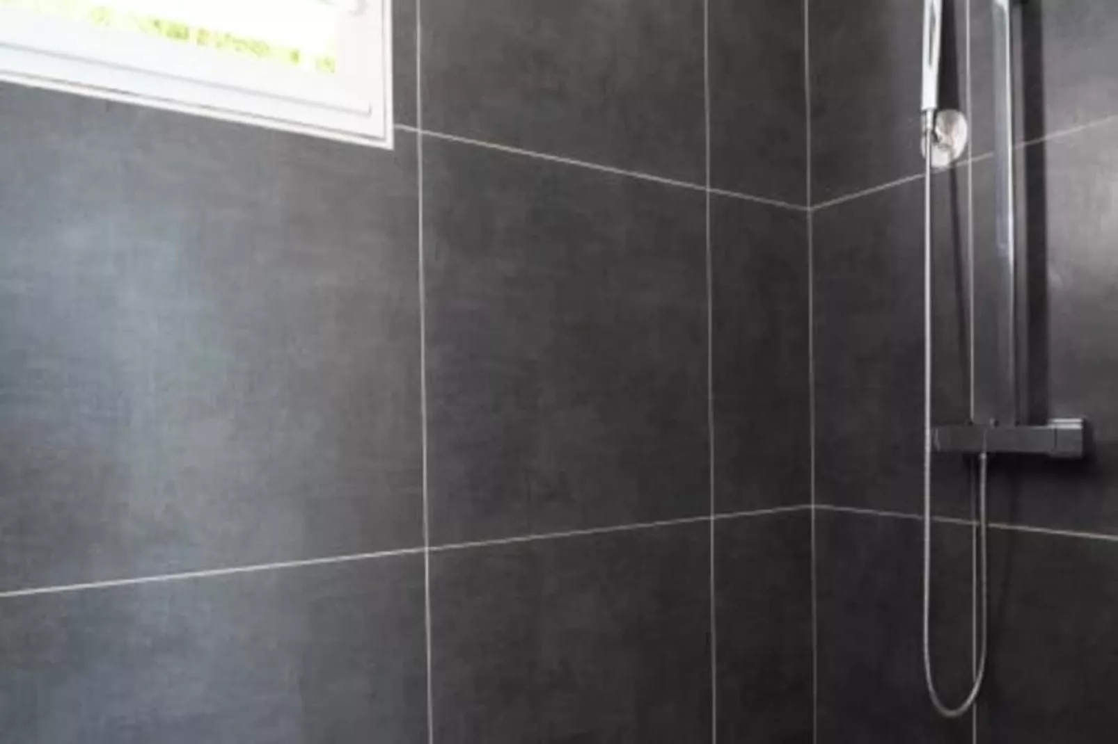 Villa Rosa-Image-tags.