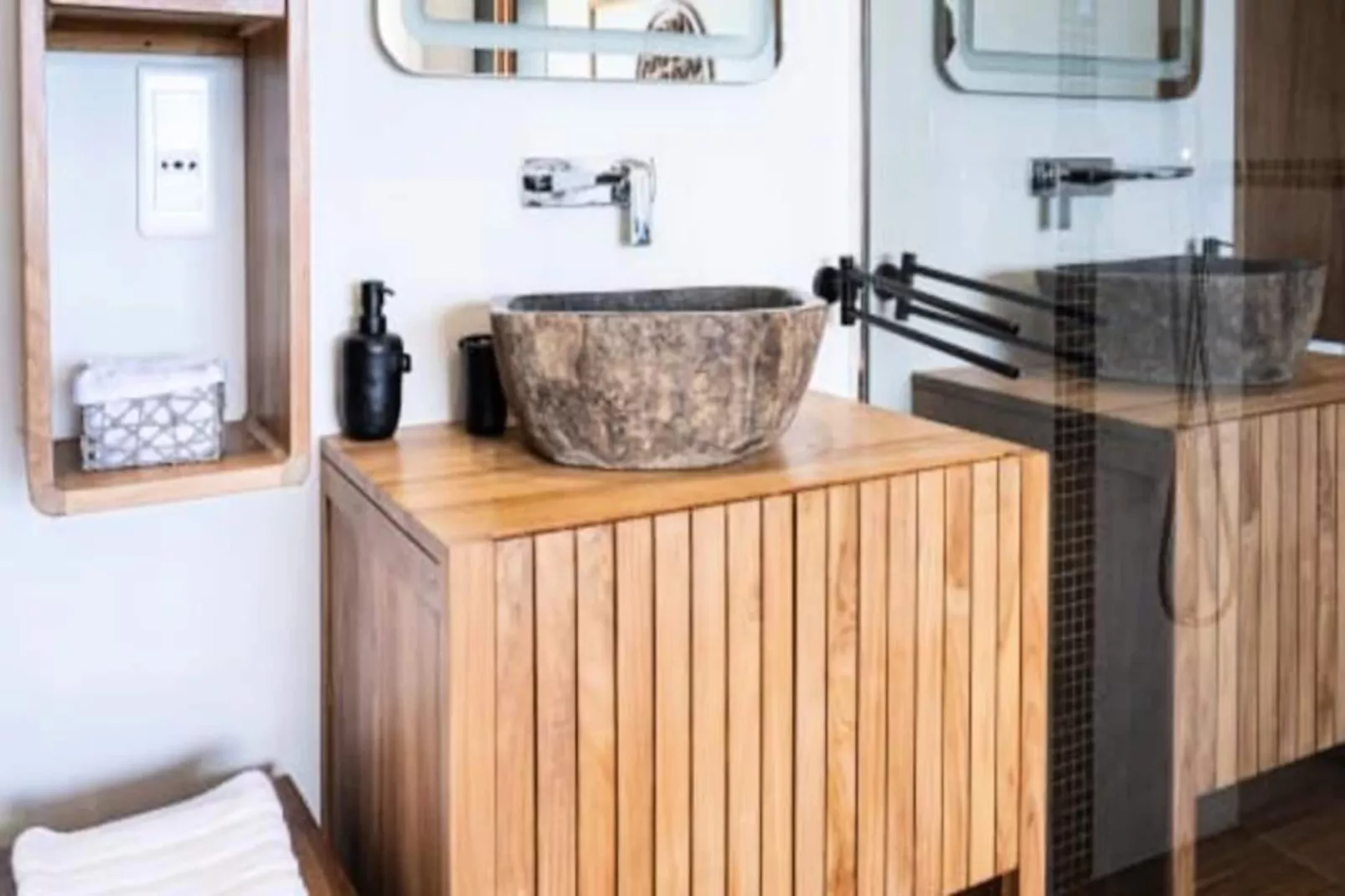 Villa Te Amo-Image-tags.