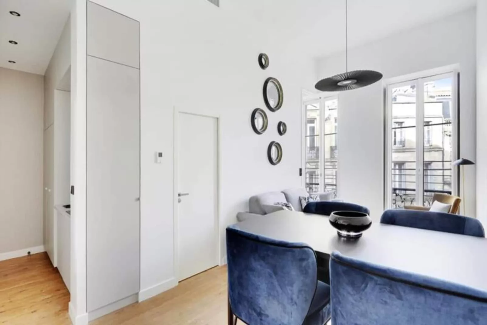 Maison Labruy&egrave;re - Suite Aviau-Buitenkant zomer