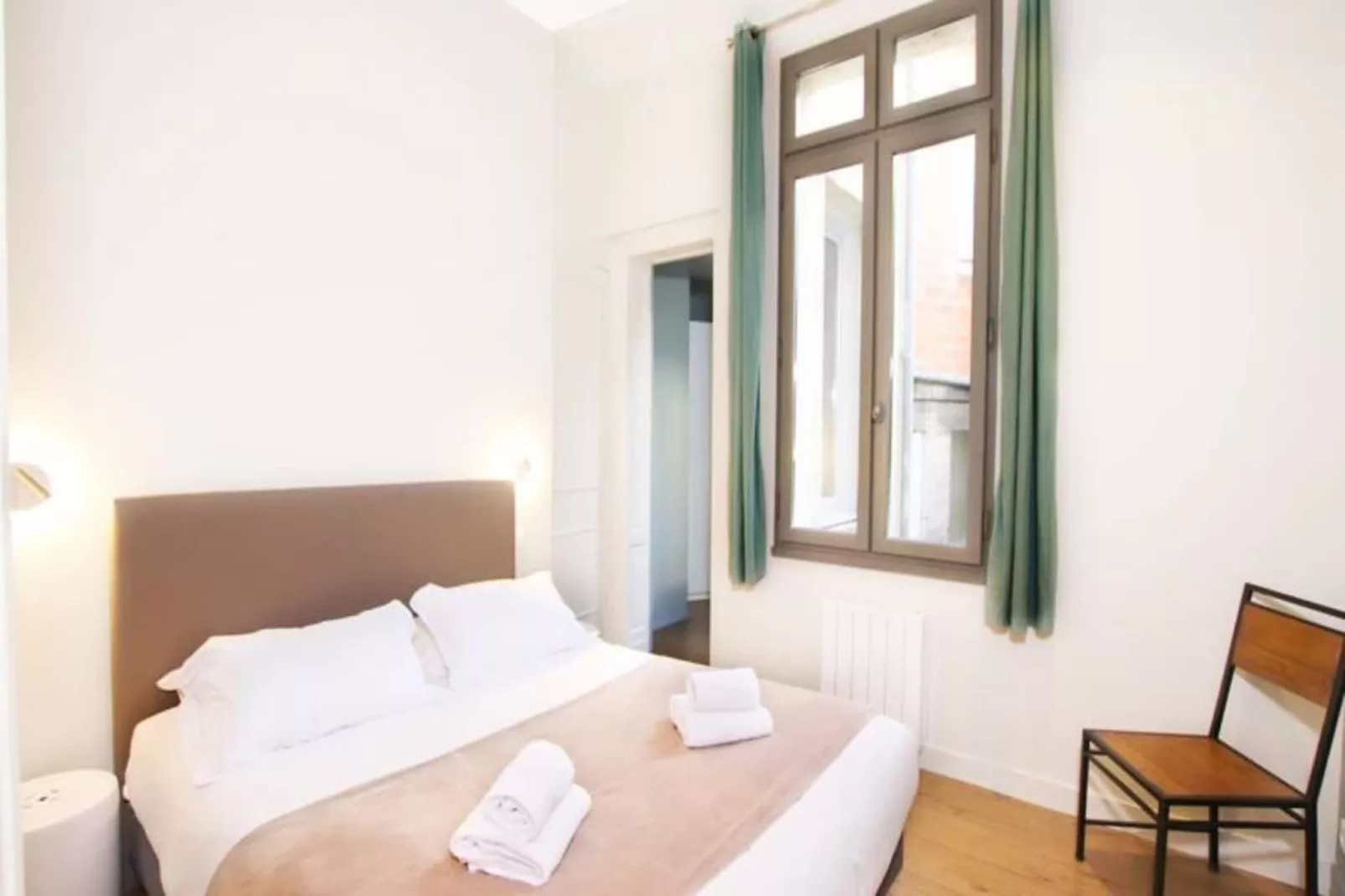 Magnifique Et Lumineux T3 De Charme Aux Quinconces Id&eacute;al Pour 4 Personnes-Sfeer