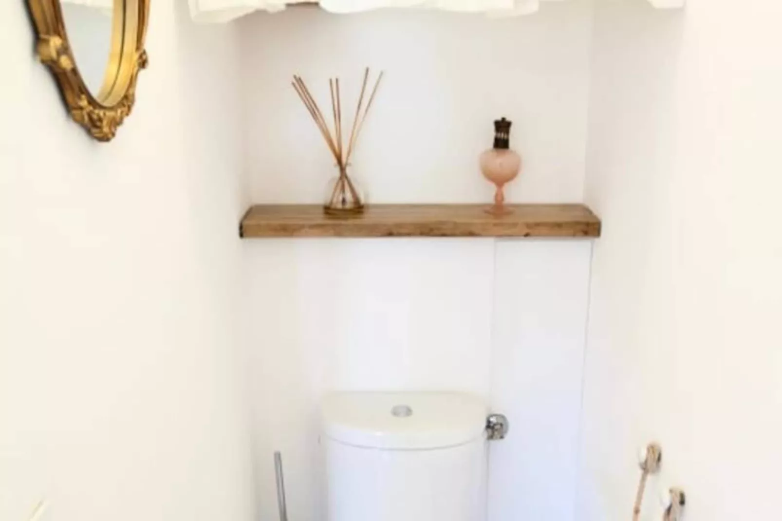 Les Toits De L'argenterie-Image-tags.