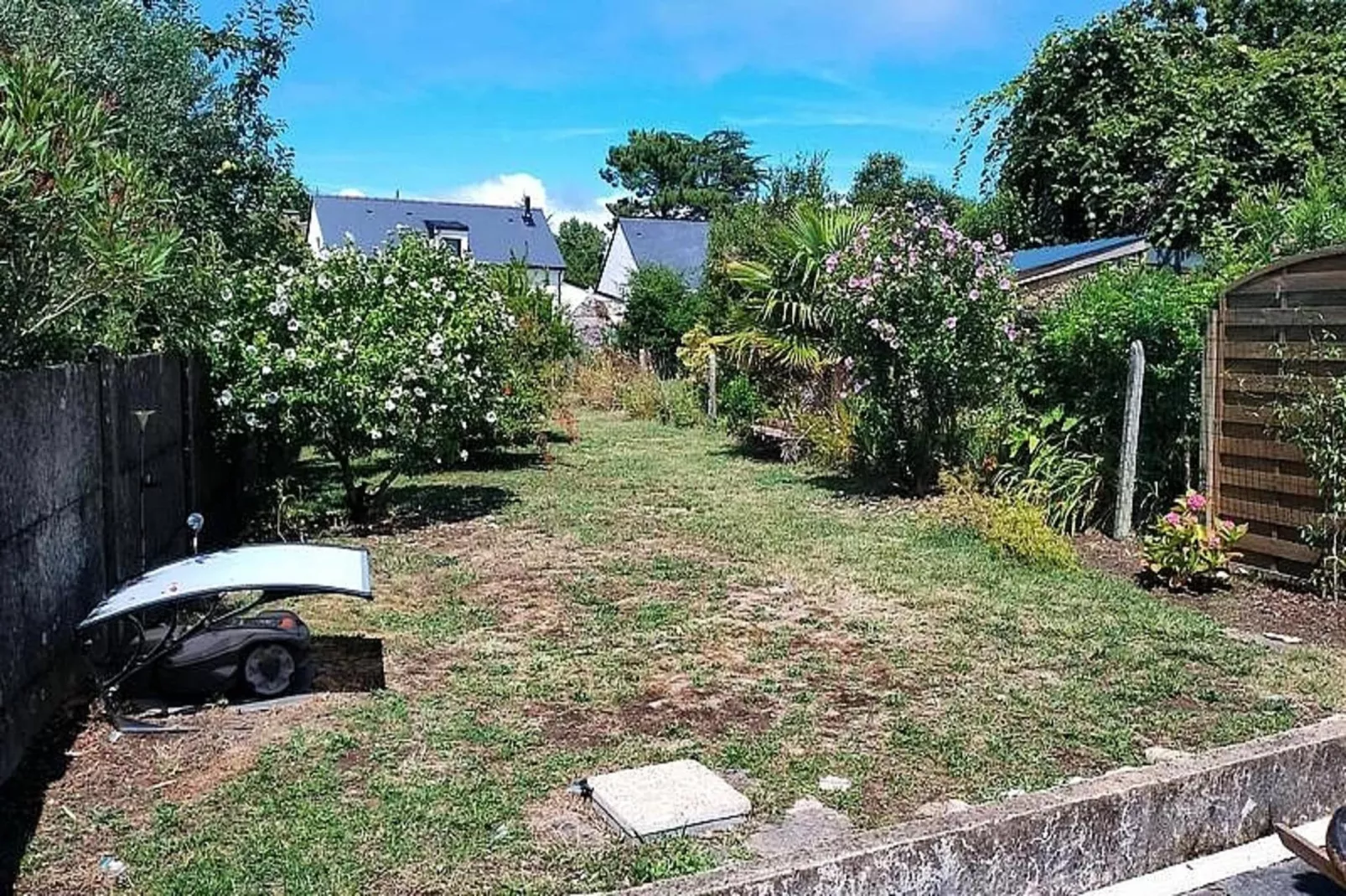 Résidence Liz-sarzeau-Tuinen zomer