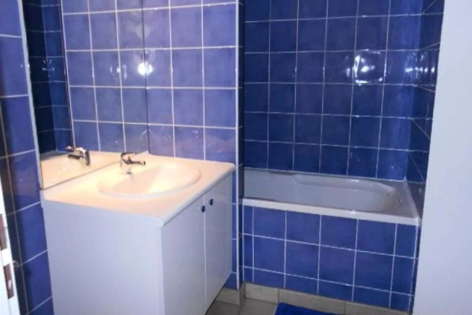 Résidence Le Grand Hotel-Badkamer