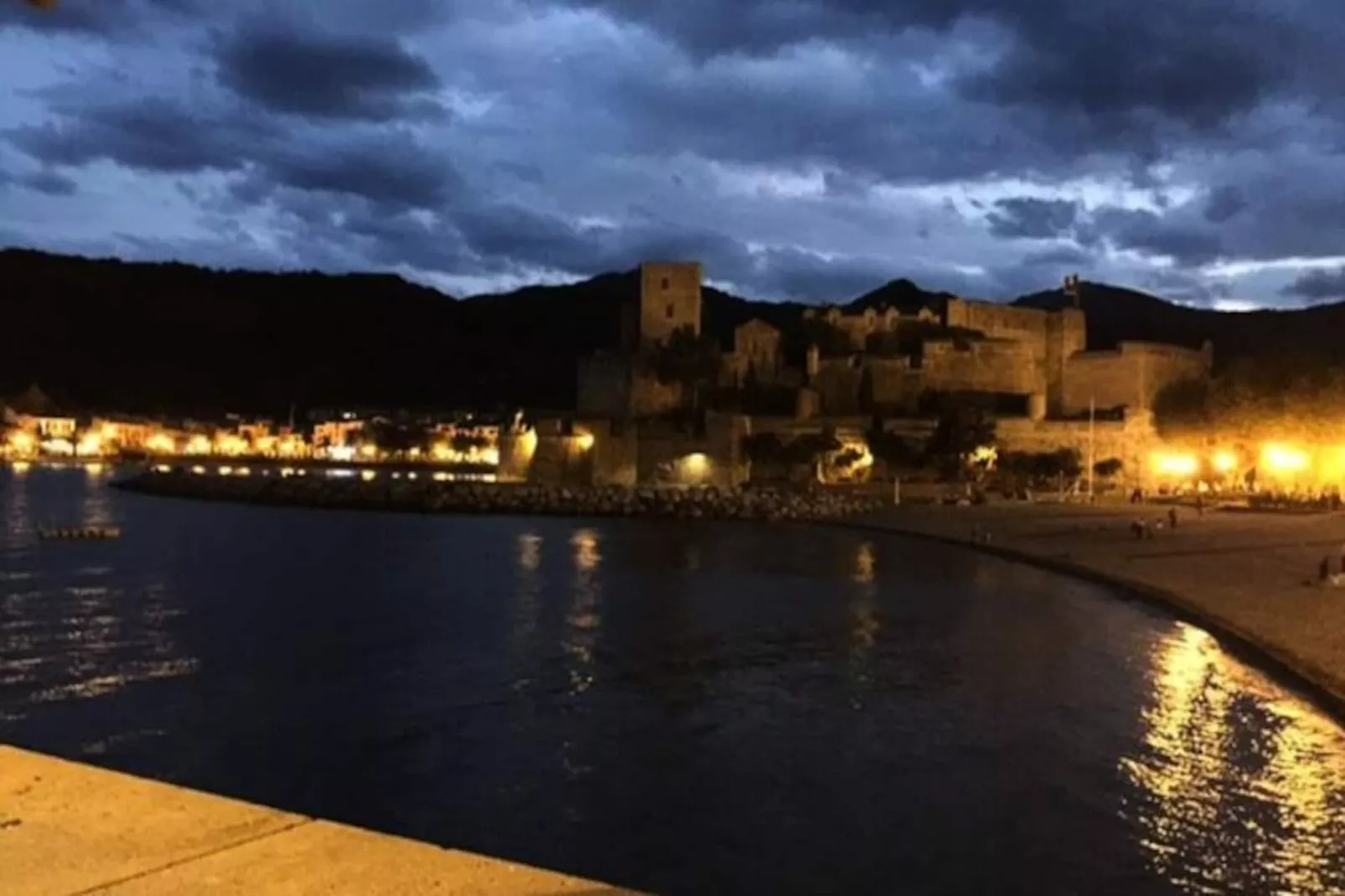 66b - Bel Appartement &agrave; 800m De La Mer Avec Parking Priv&eacute;-Image-tags.