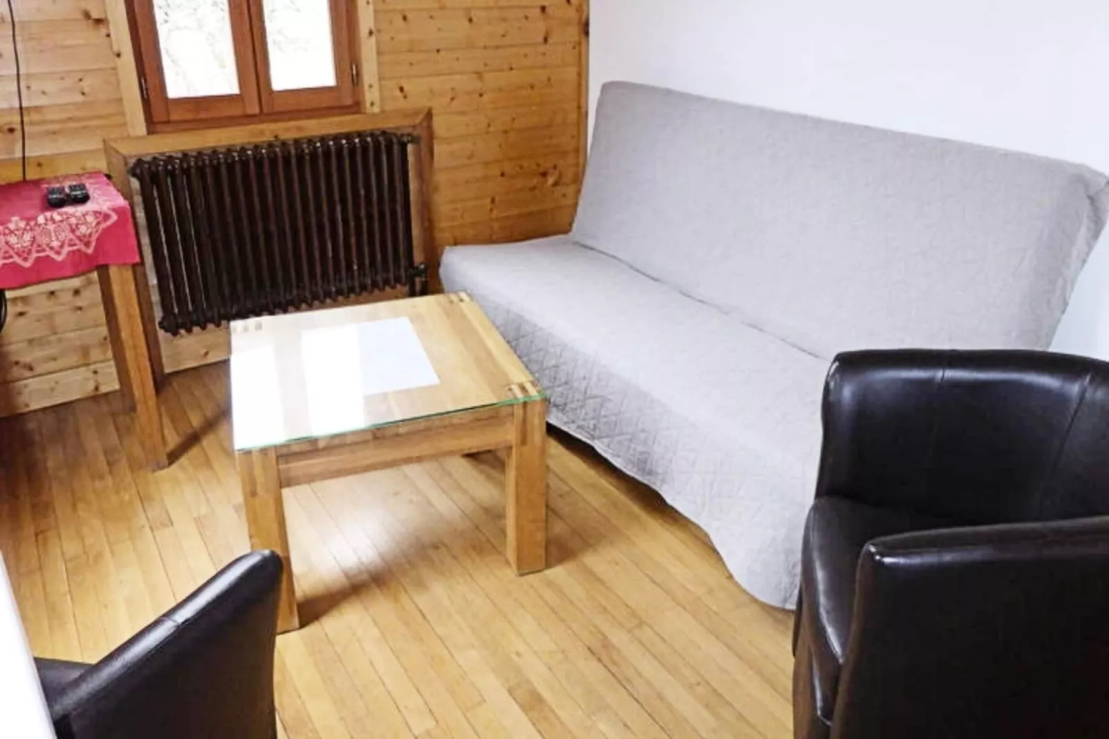 Chalet Pylone-Buitenkant zomer