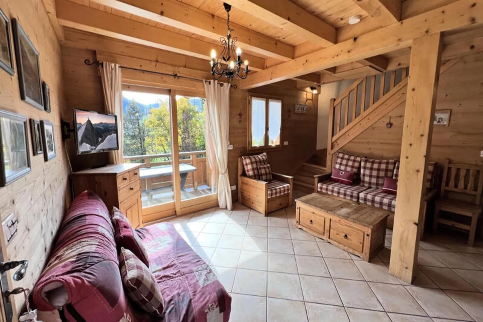 Chalets à La Clusaz-Buitenkant zomer