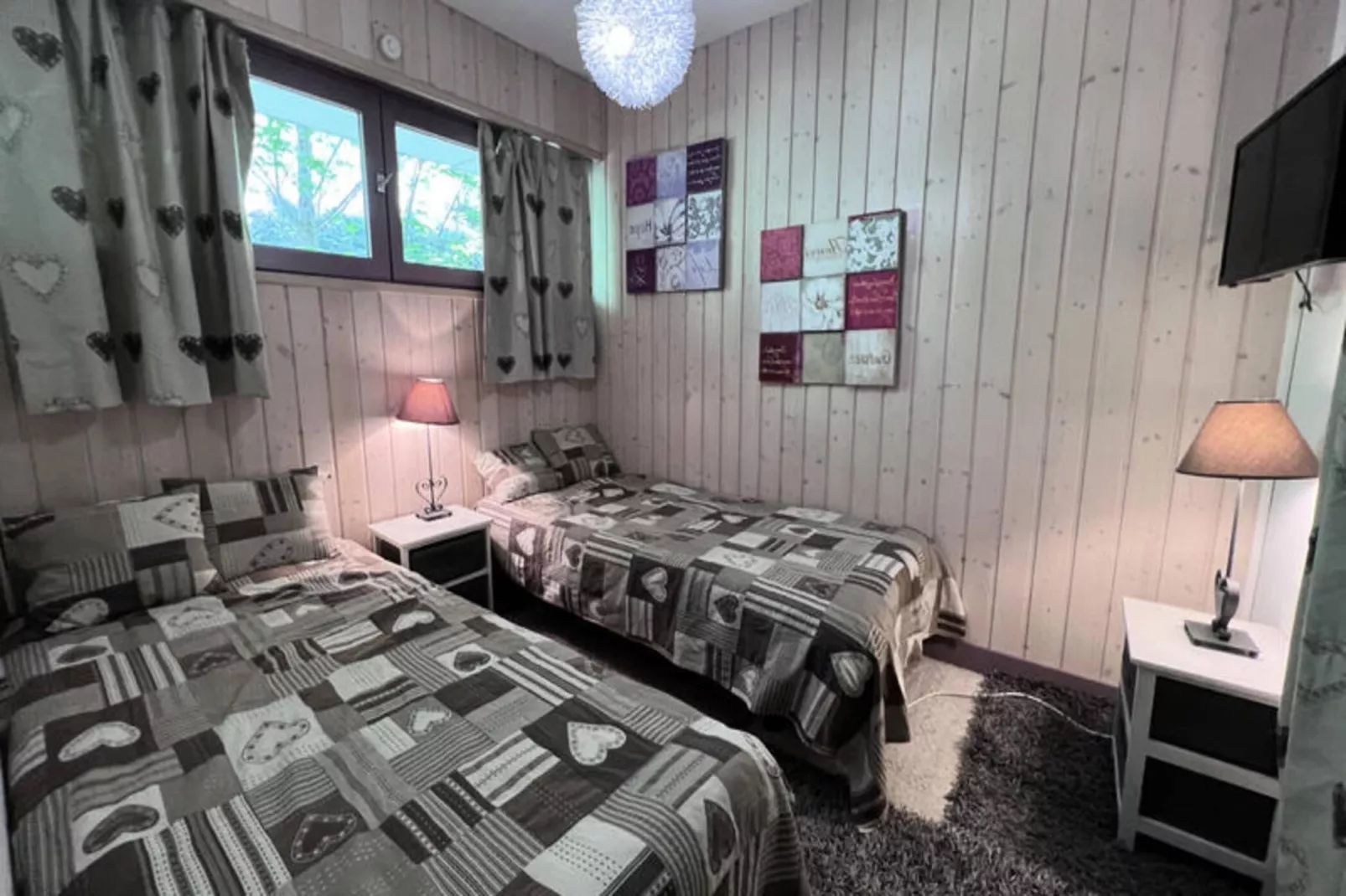 Appartements à La Clusaz-Buitenkant zomer