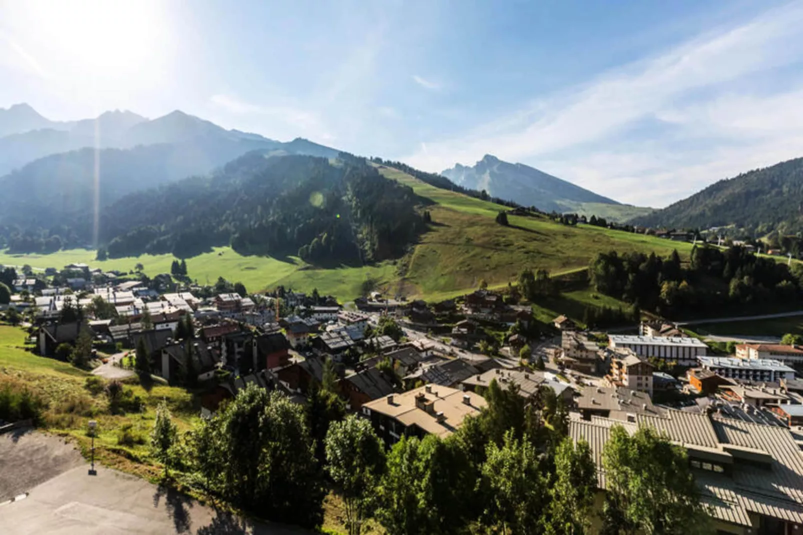 Résidence Aiguille Verte-Buitenkant zomer