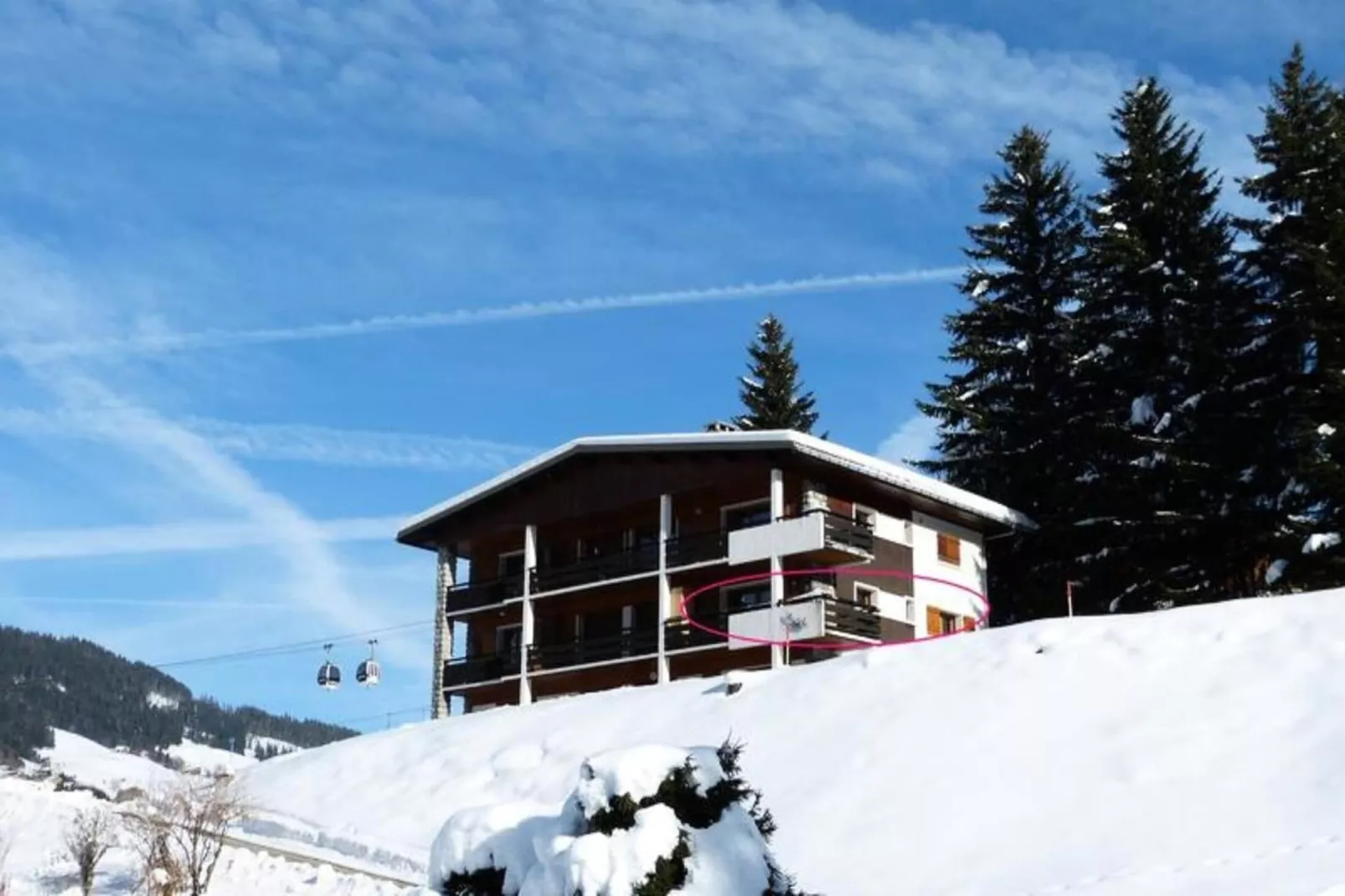 Appartements à La Clusaz-Buitenkant zomer