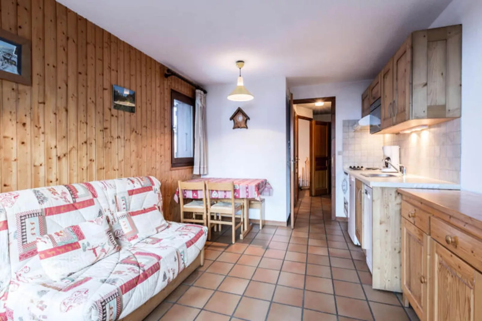 Résidence Domanial A-Buitenkant zomer