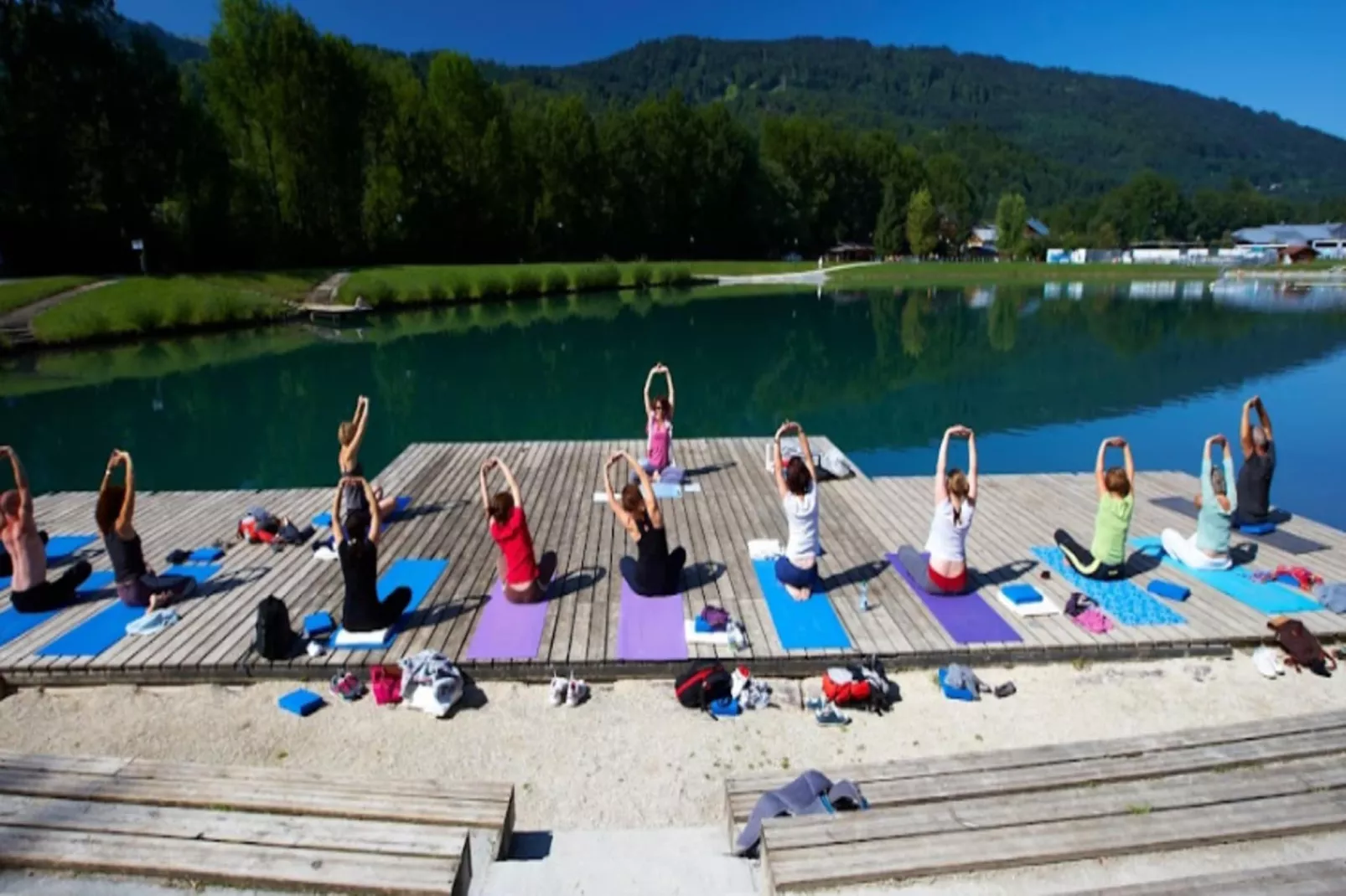 Résidence Niveoles Bat A-Buitenkant zomer