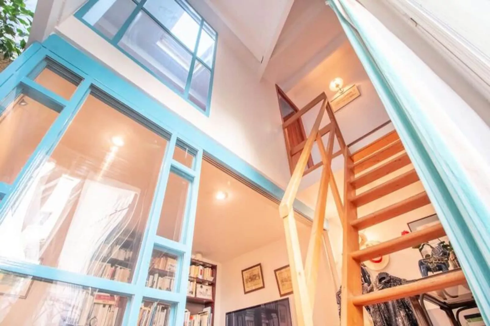 Maison Et Jardin à Paris-Image-tags.