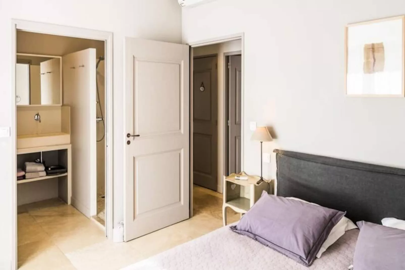 Bastide Blanche : Votre &eacute;vasion En Provence-Image-tags.