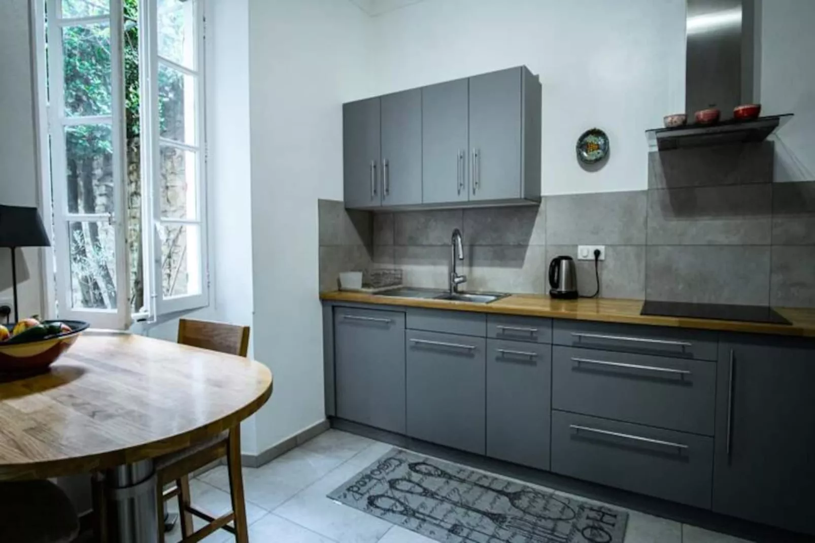 Le Mas De Jalique - Isle-sur-la-sorgue-Image-tags.