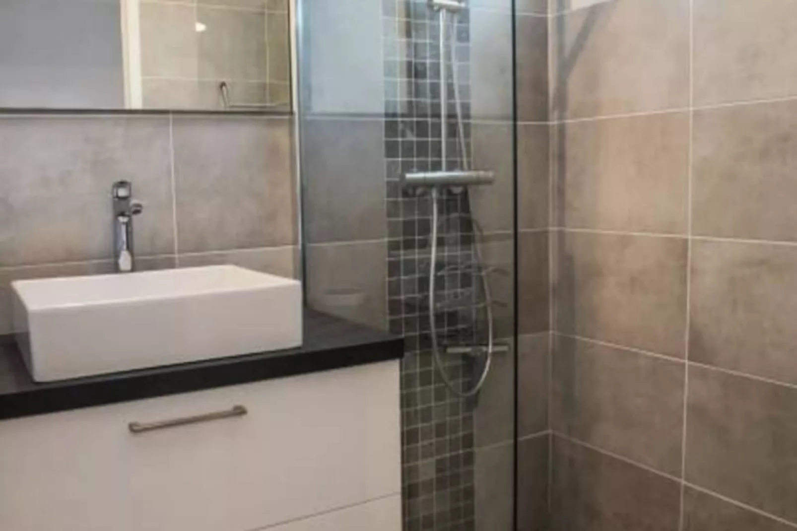 Villa Corossol-Image-tags.