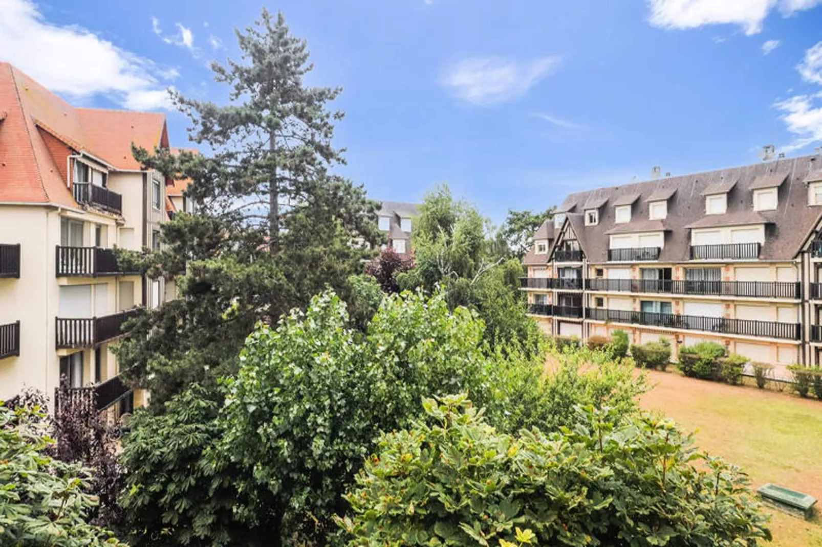 Résidence Le Sévigné - maeva Home-Uitzicht zomer