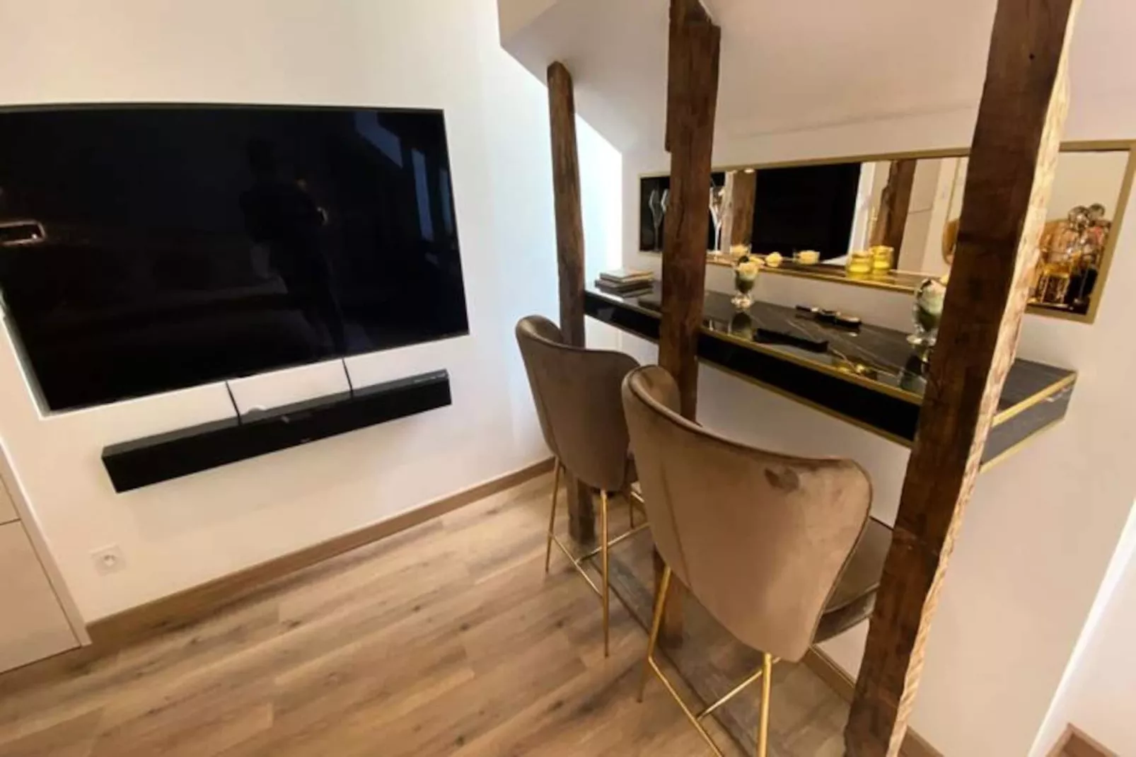 19a - Le Septi&egrave;me Ciel, Cocoon Lover-Image-tags.