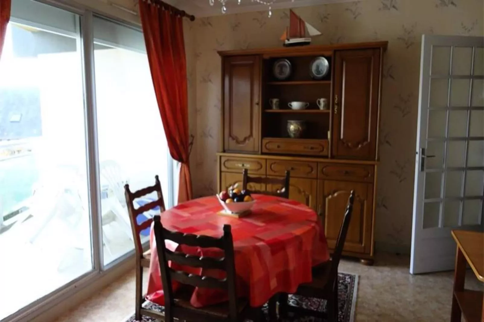 Résidence Les Goelands-Buitenkant zomer