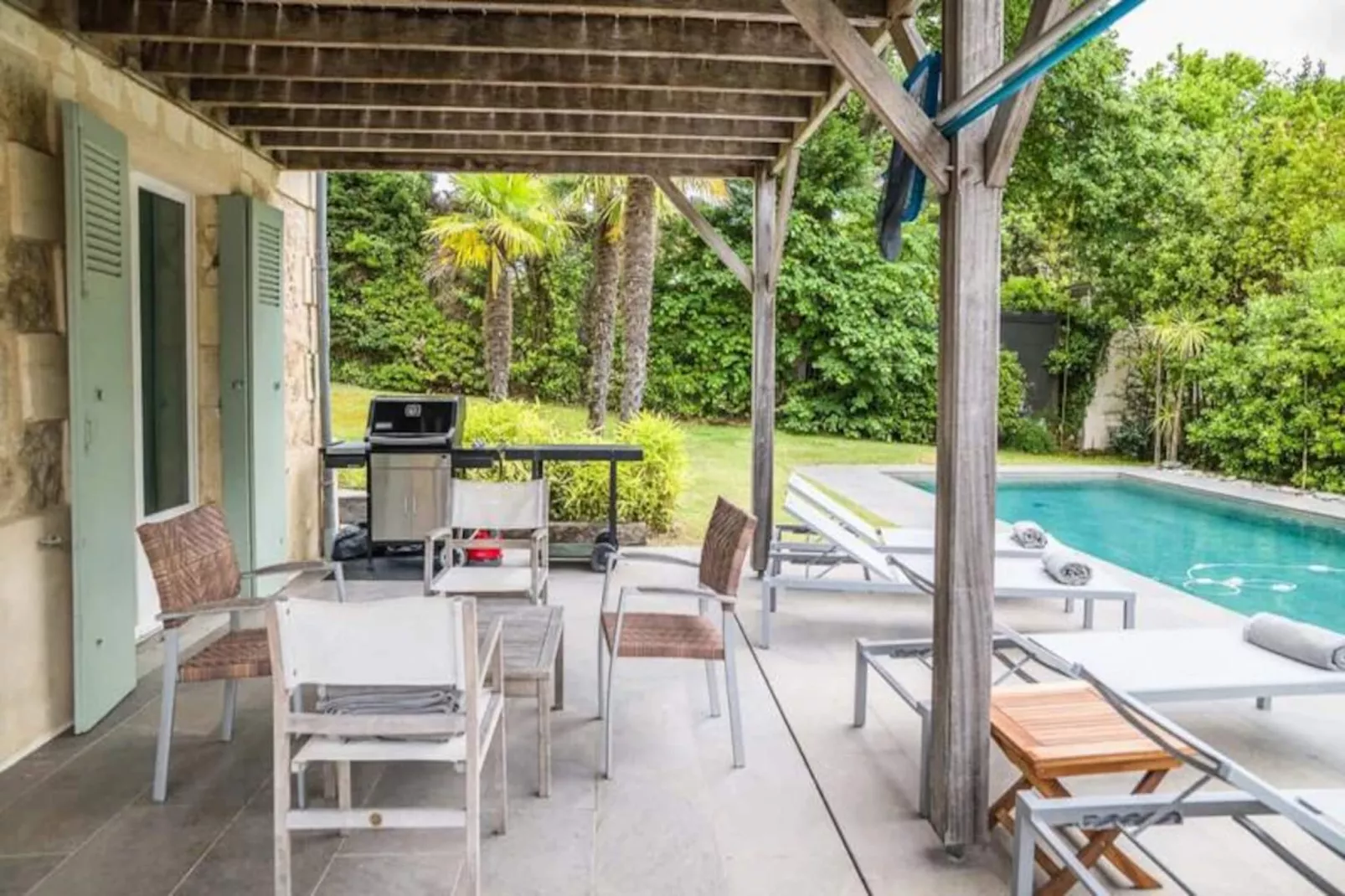 Superbe Villa Avec Piscine Chauff&eacute;e Style Arcachonnais Pour 12 Personnes-Image-tags.