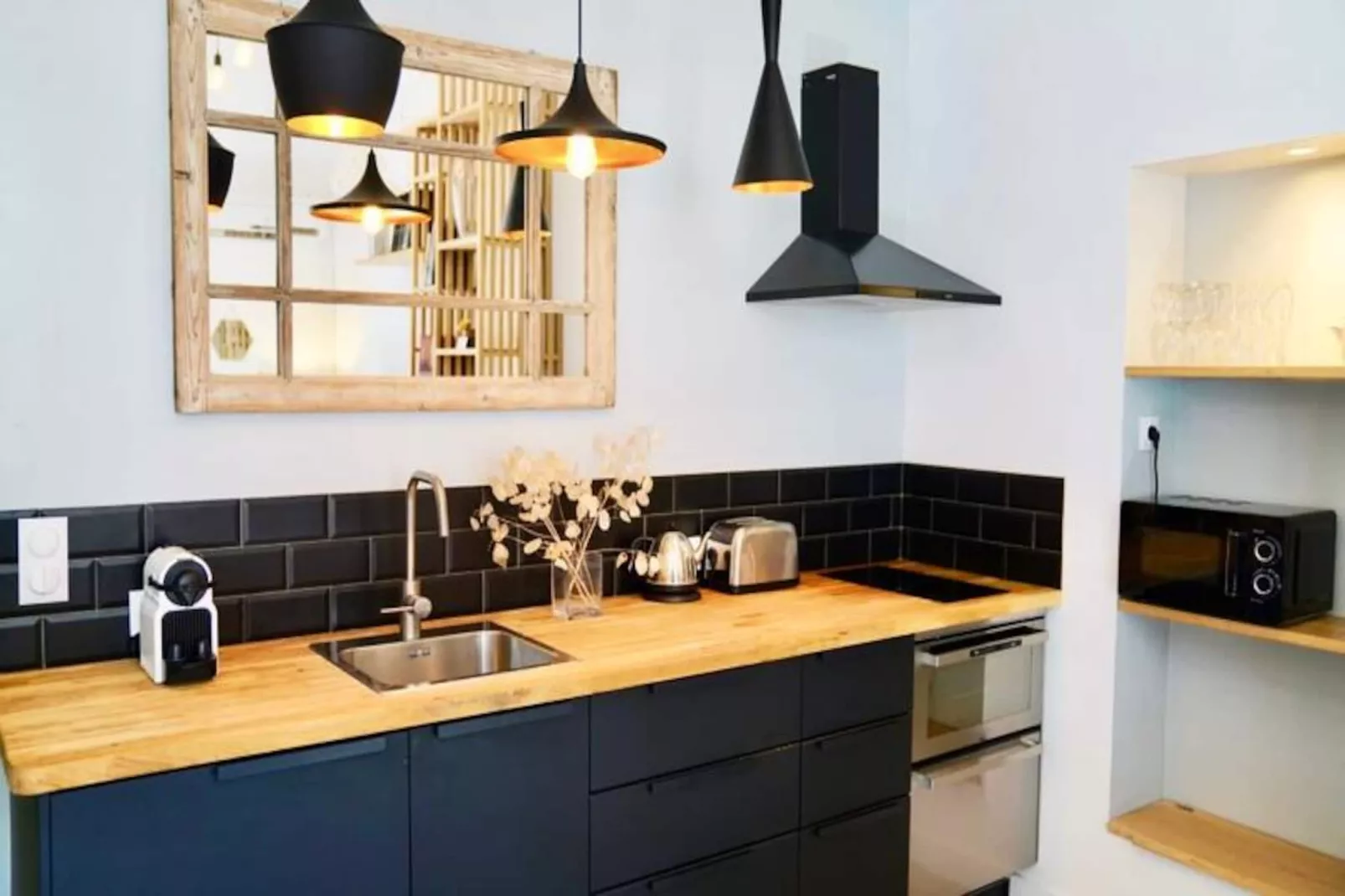 Home Chic Home - Les Suites De La Com&eacute;die - Suite2-Image-tags.