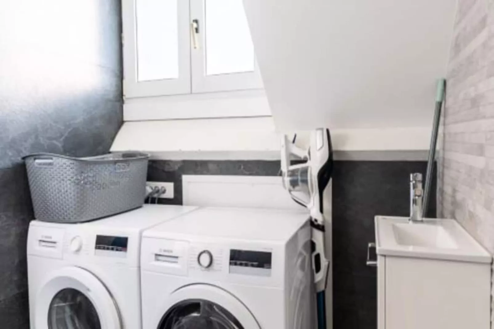 Résidence Sublime Loft Pour 6 Pers En Plein Coeur Du Centre Ville-Image-tags.