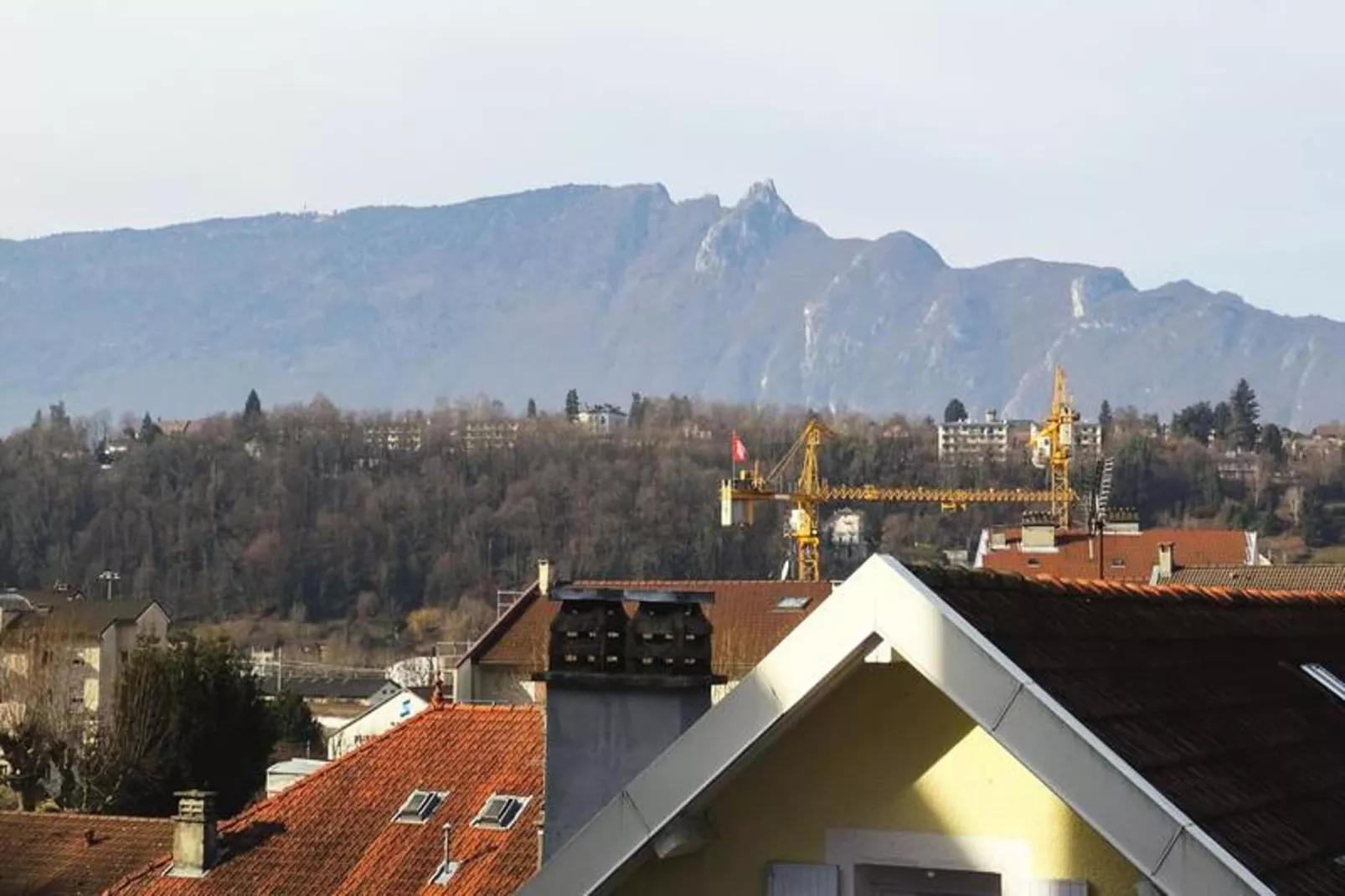 Résidence La Cerisaie-Uitzicht zomer