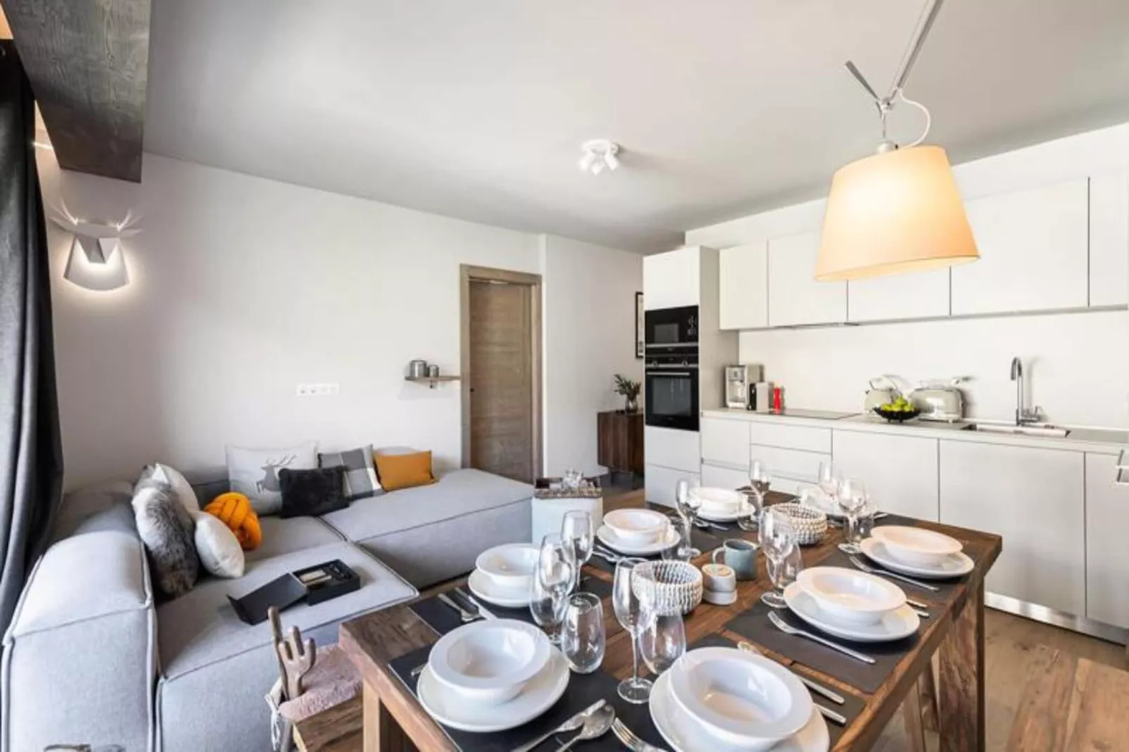 Résidence Stallion B-Buitenkant zomer