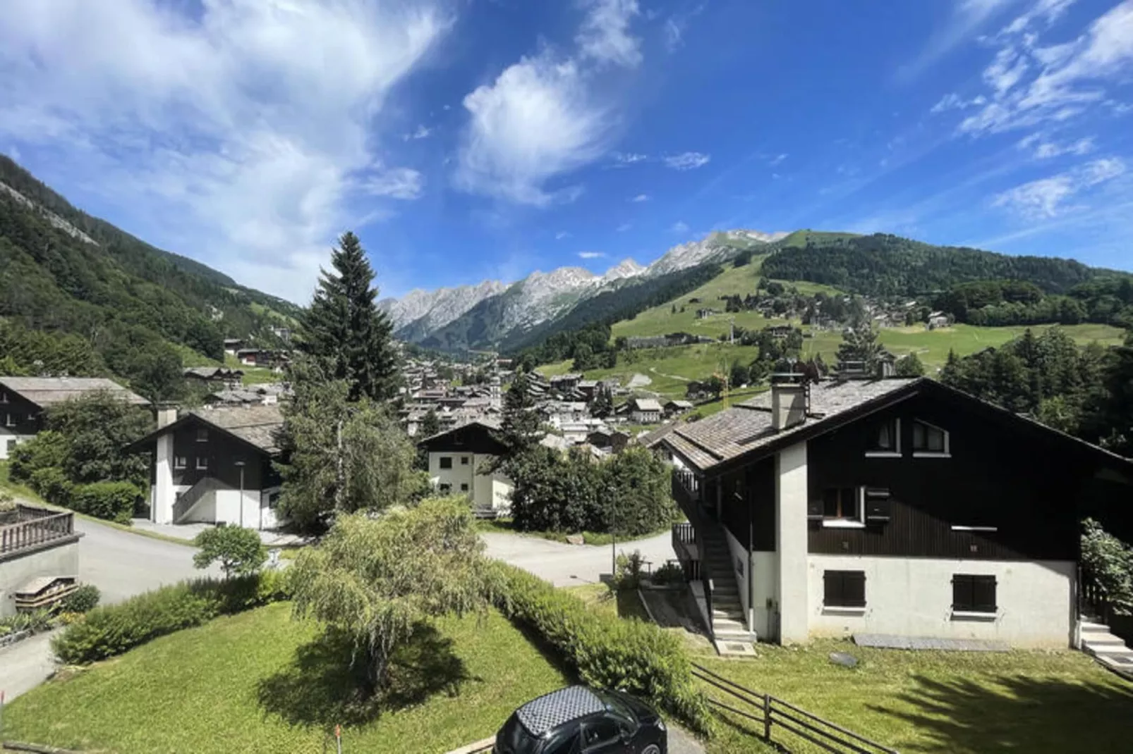 Appartements à La Clusaz-Buitenkant zomer
