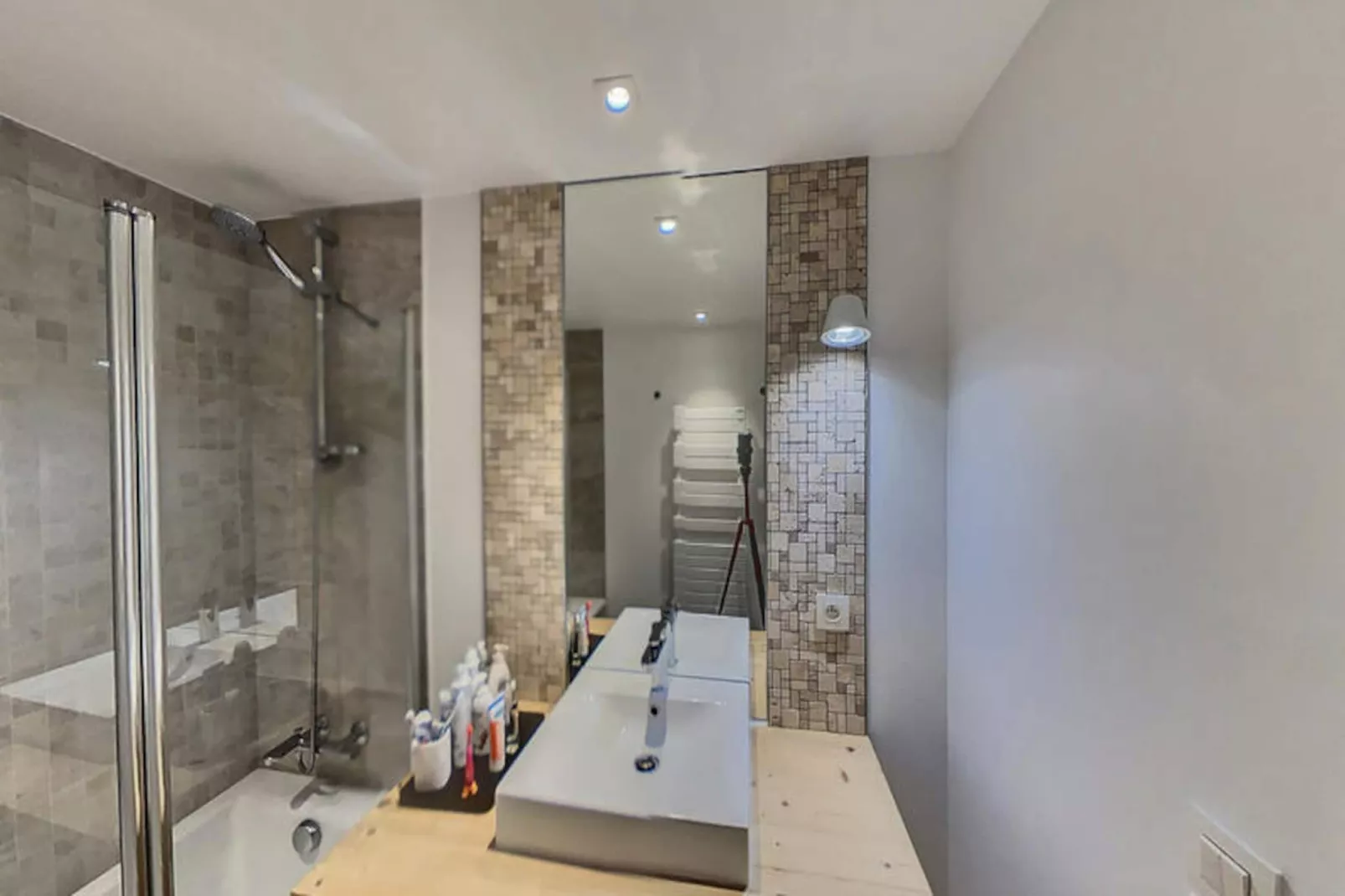 Appartements à Les Carroz-d'Arâches-Image-tags.