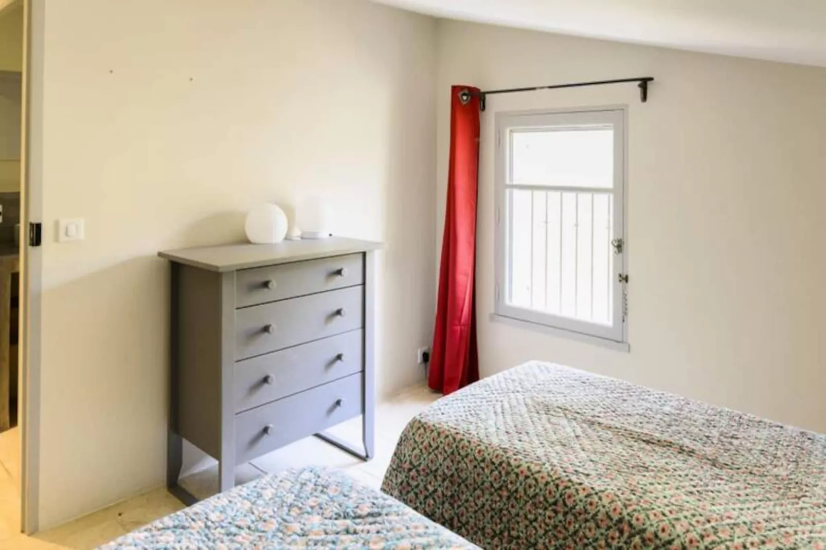 Les Gardis, Votre Refuge Id&eacute;al En Provence.-Image-tags.