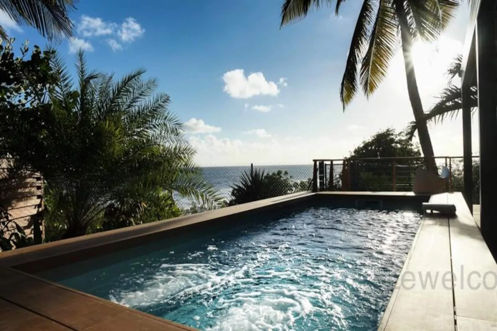 Villa Sea Side-Image-tags.