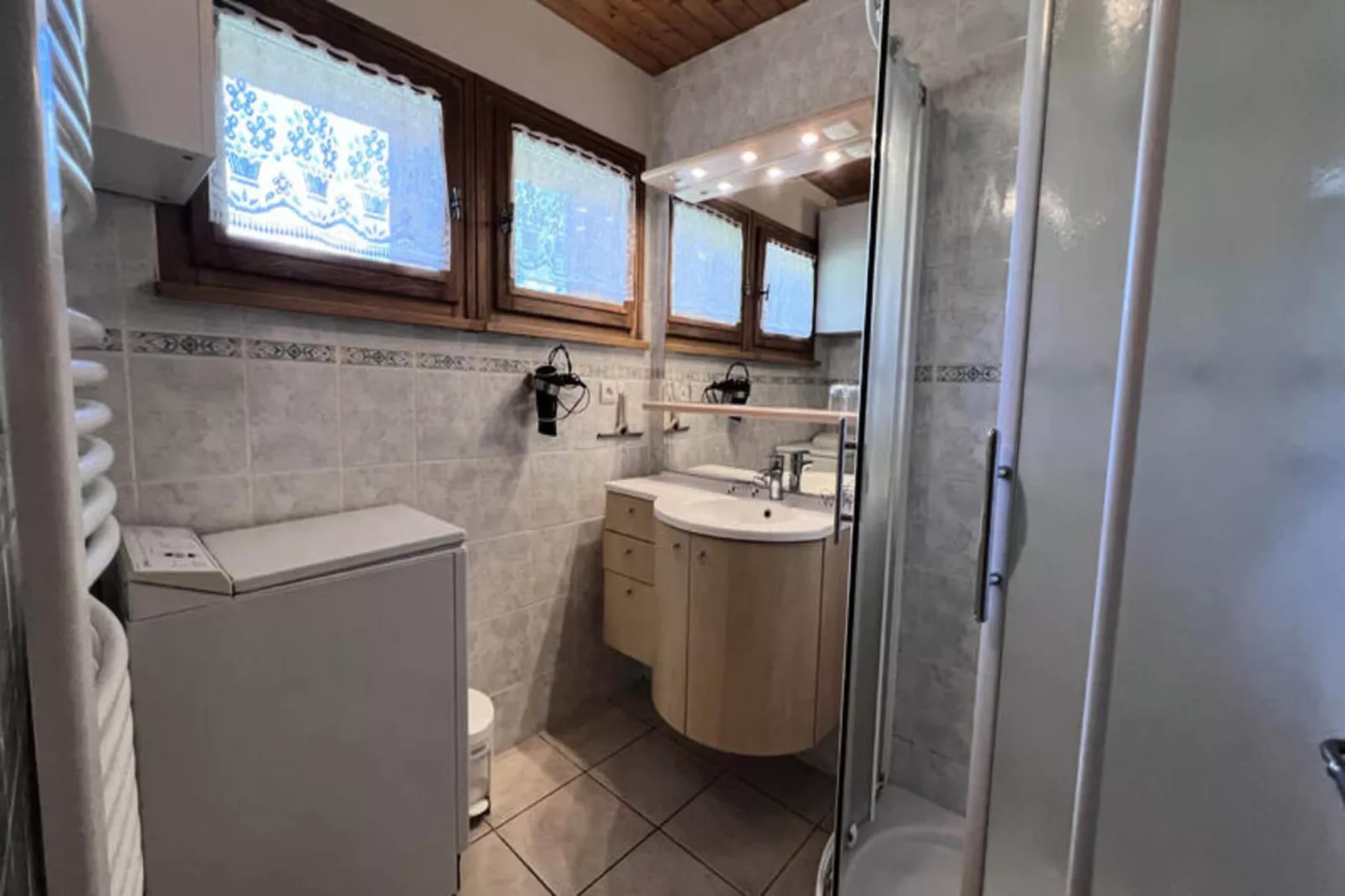 Chalets à La Clusaz-Badkamer