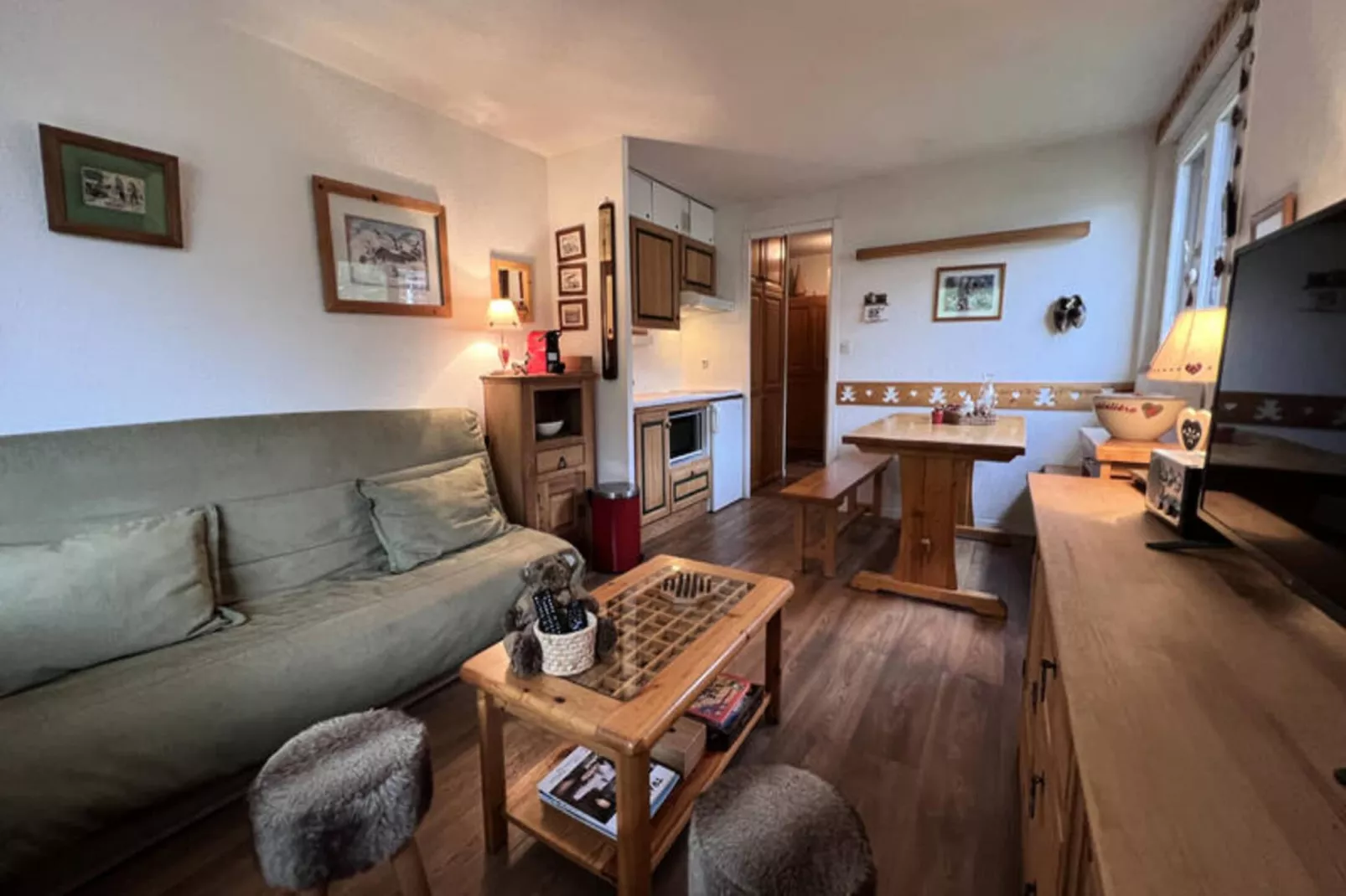 Appartements à La Clusaz-Buitenkant zomer