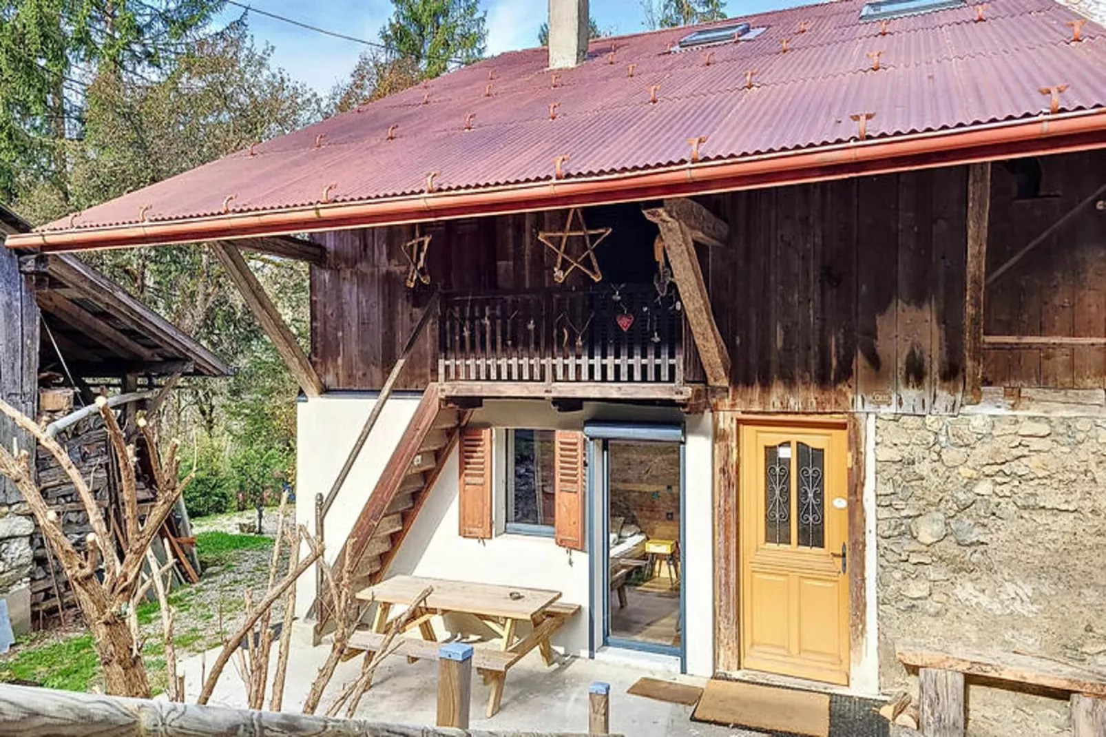 Appartements à Saint Jean d'Aulps-Buitenkant zomer