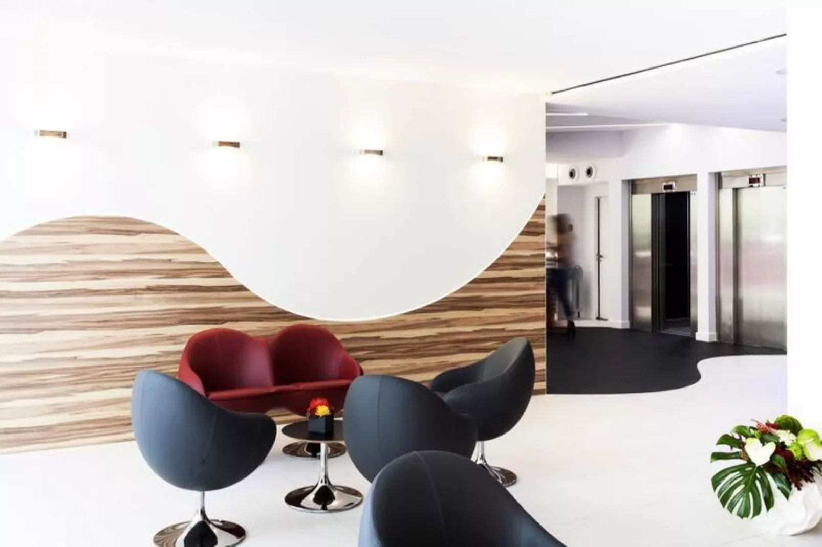 Néméa Appart'hôtel Résidence Toulouse Concorde****-Buitenkant zomer