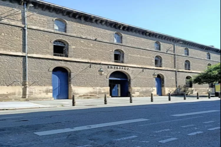 Magnifique Et Lumineux T3 De Charme Aux Quinconces Id&eacute;al Pour 4 Personnes-Gebieden zomer 5km