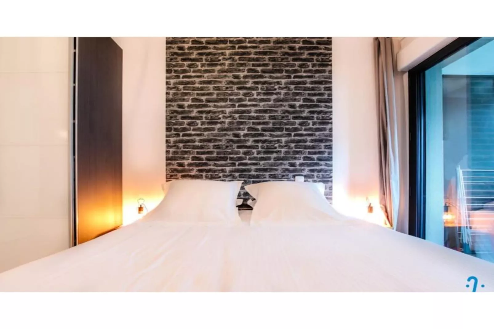 Appartement Charmant Et Moderne Pour 4 Avec Parking, Proche Cit&eacute; Du Vin-Badkamer