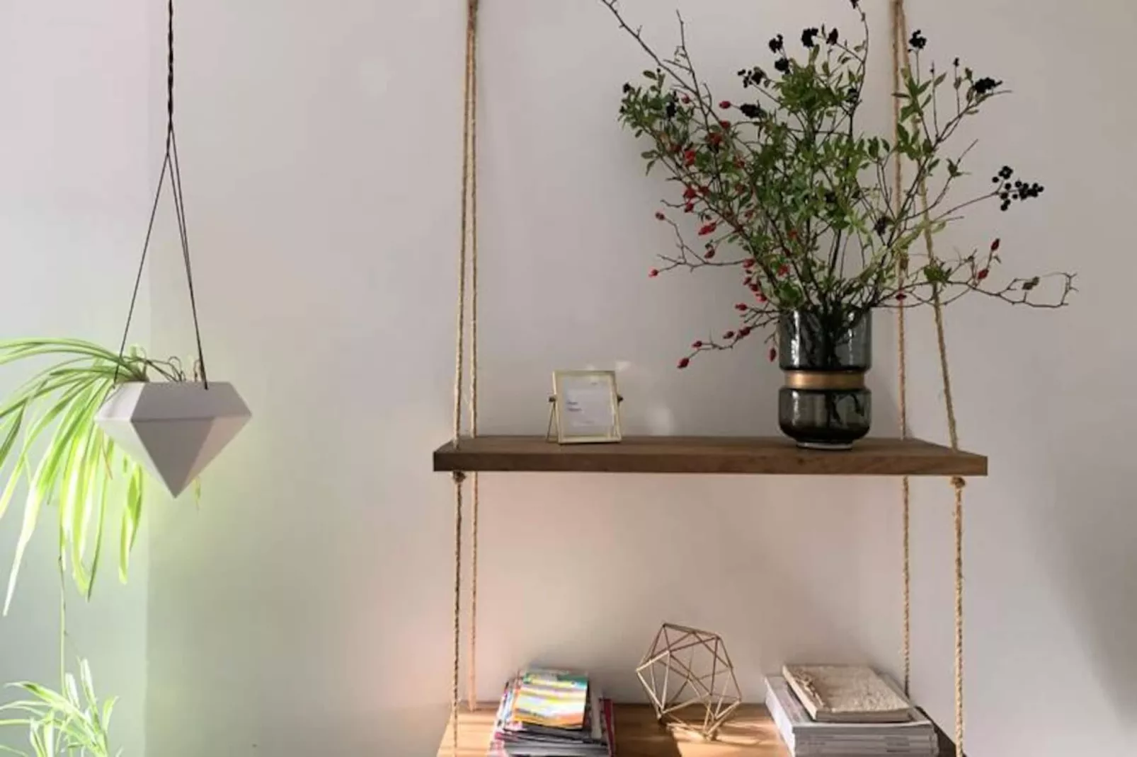 Les Toits De L'argenterie-Image-tags.