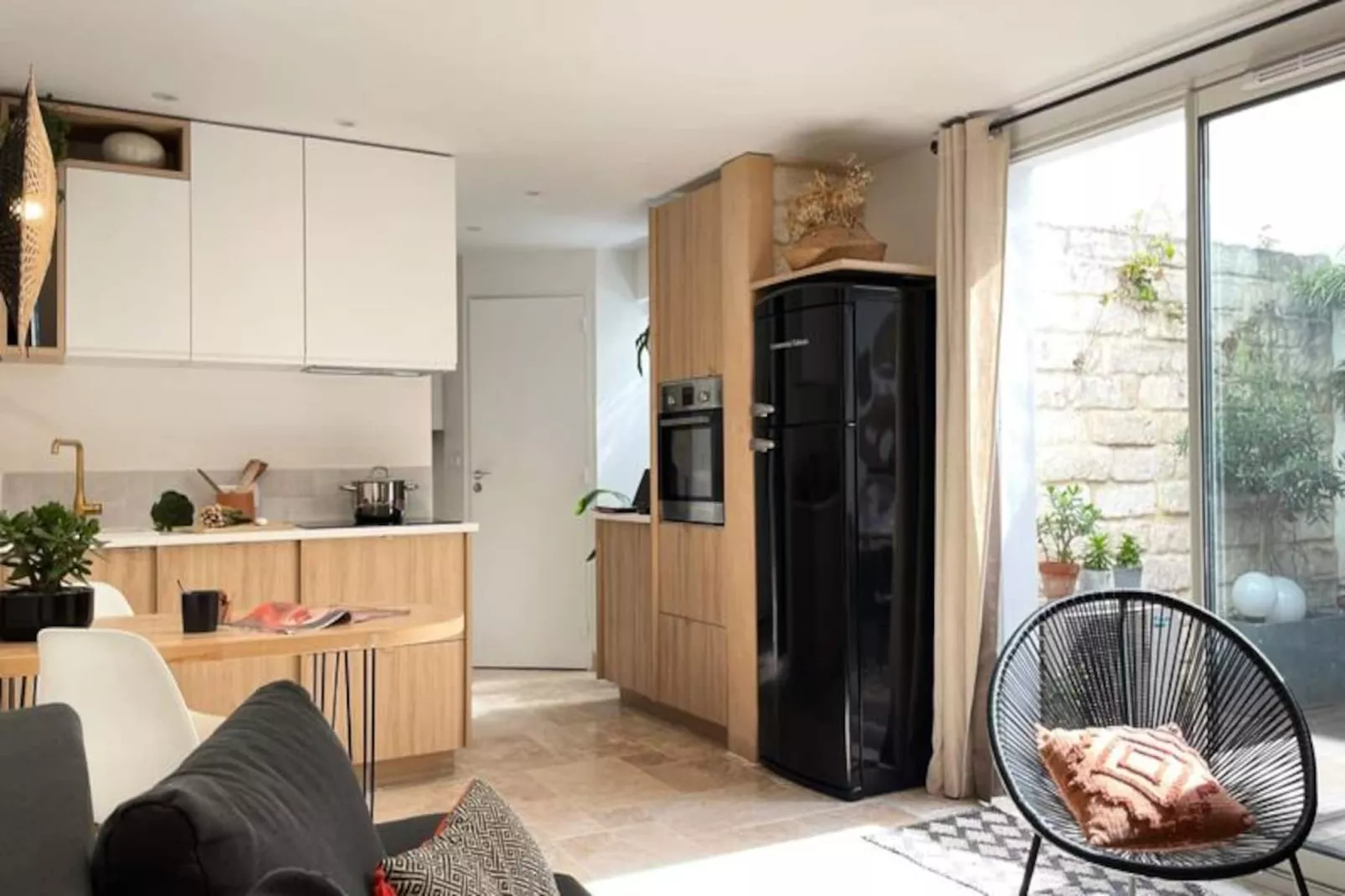 La Terrasse Bazille-Image-tags.