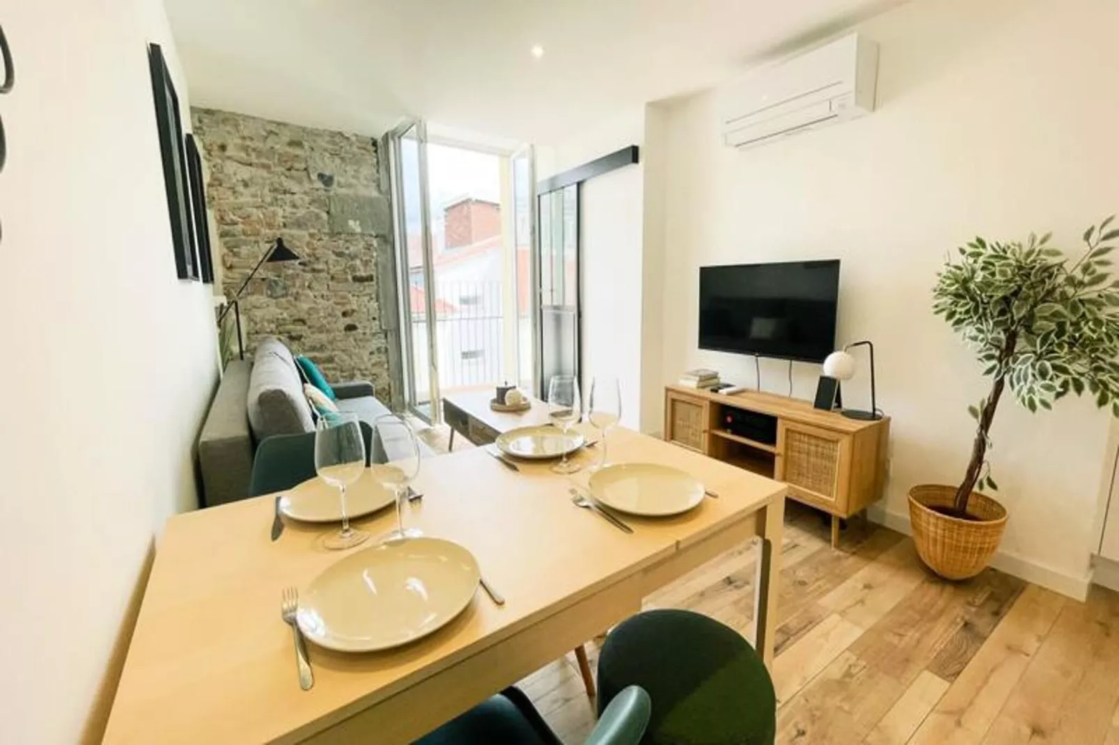 Le T2 Lumineux En Hyper-centre Pi&eacute;ton 🌞-Eetkamer