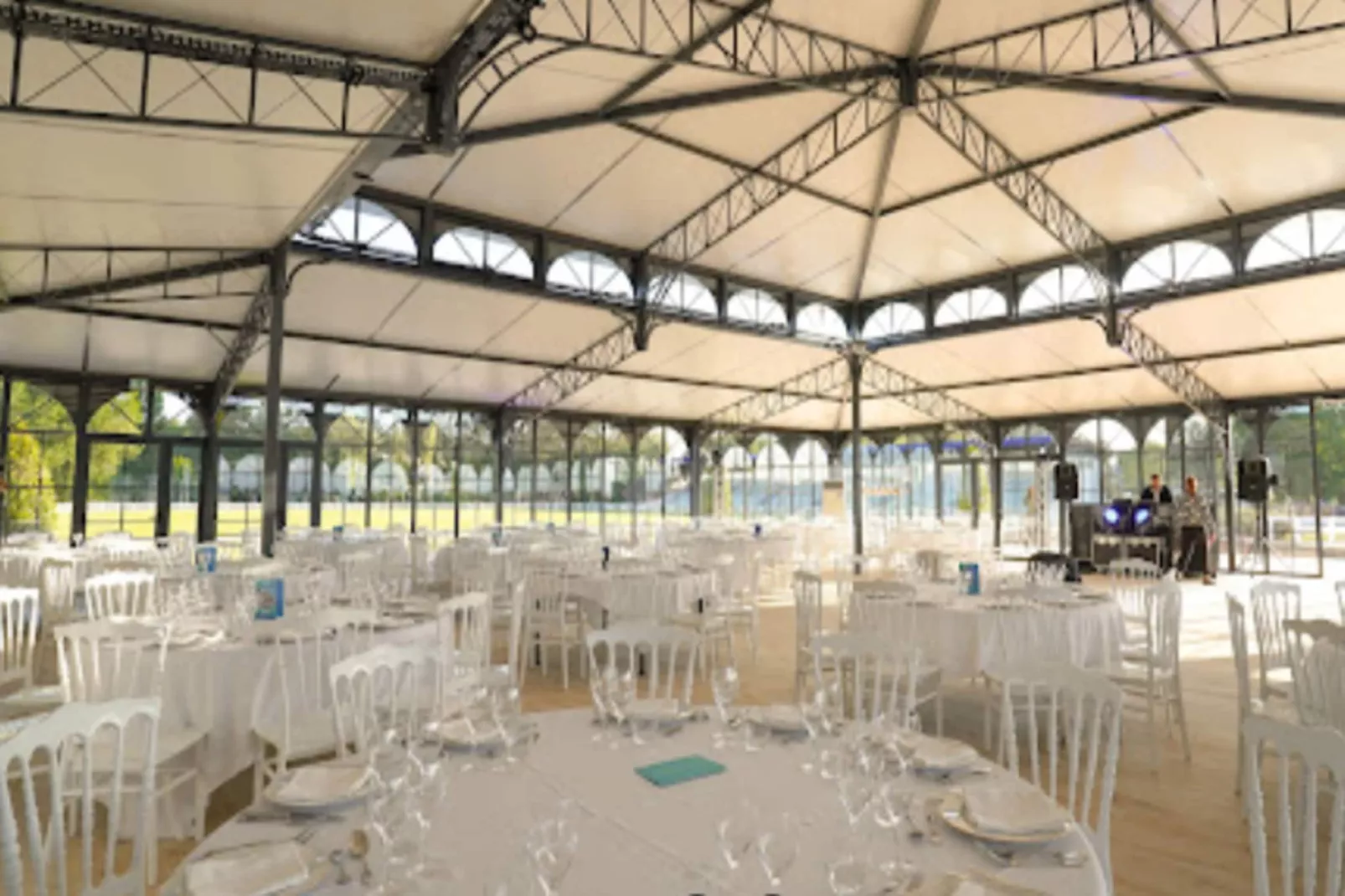 Résidence Bel Appartement 5 Pers Avec Piscine, Tennis Et Parking 236-Buitenkant zomer